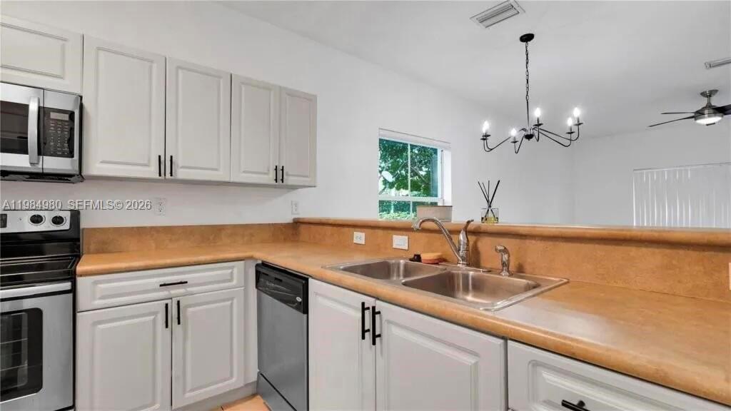 4921 SW 140th Ter # 1 — Photo 4