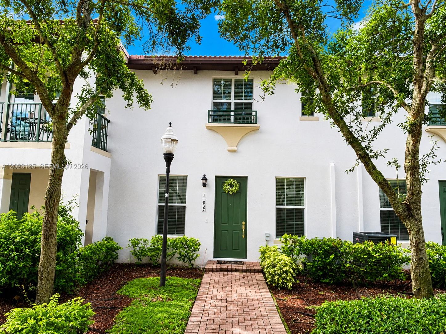 11837 SW 27th St, Miramar FL 33025