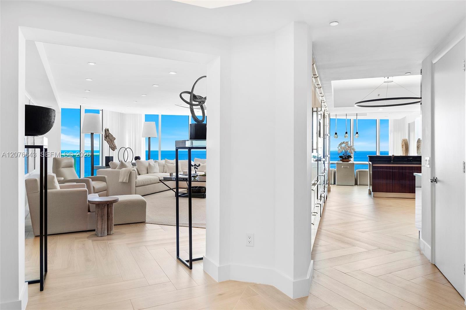2711 S Ocean Dr # 1502 — Photo 4
