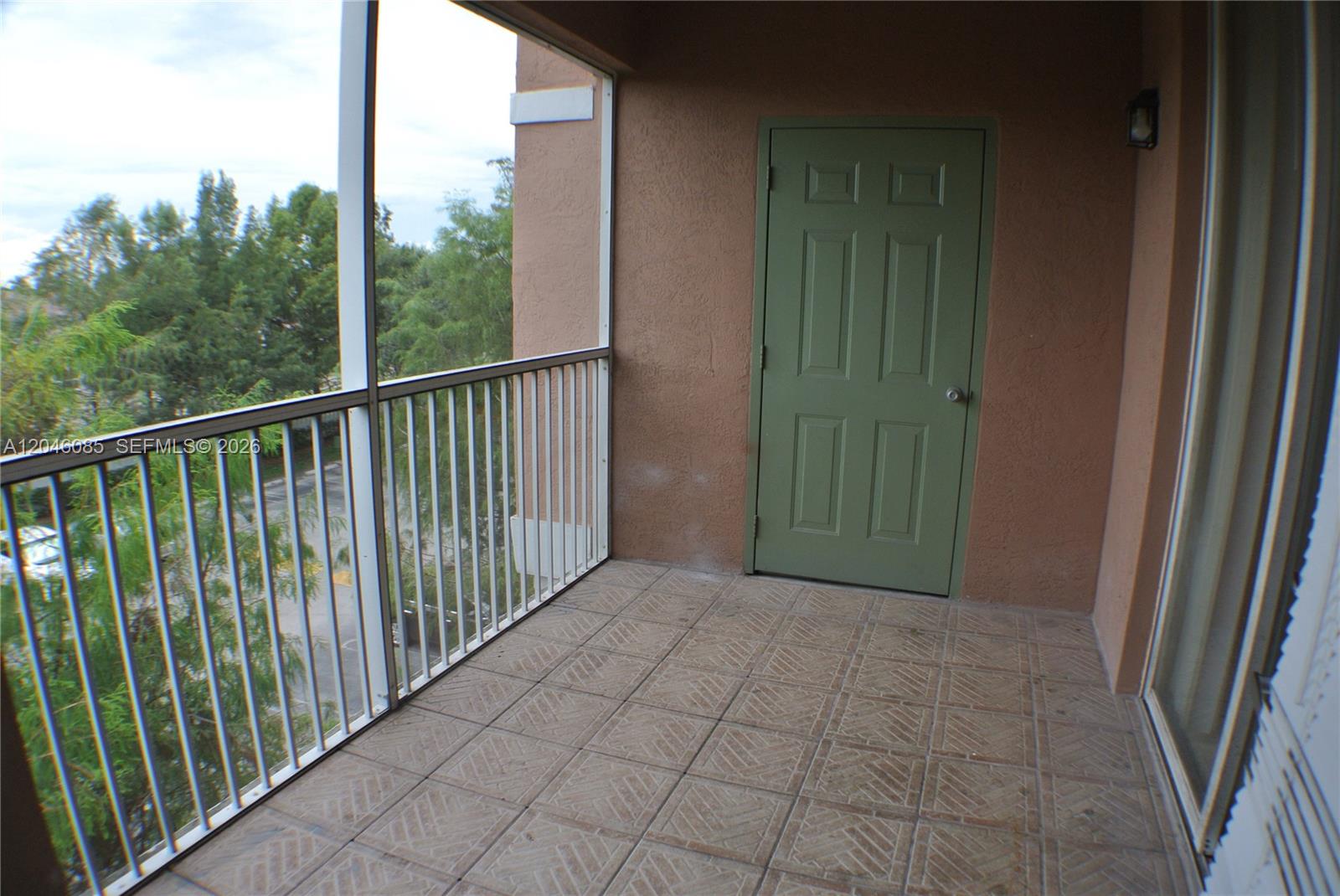 6902 W Sample Rd # 6902 — Photo 4