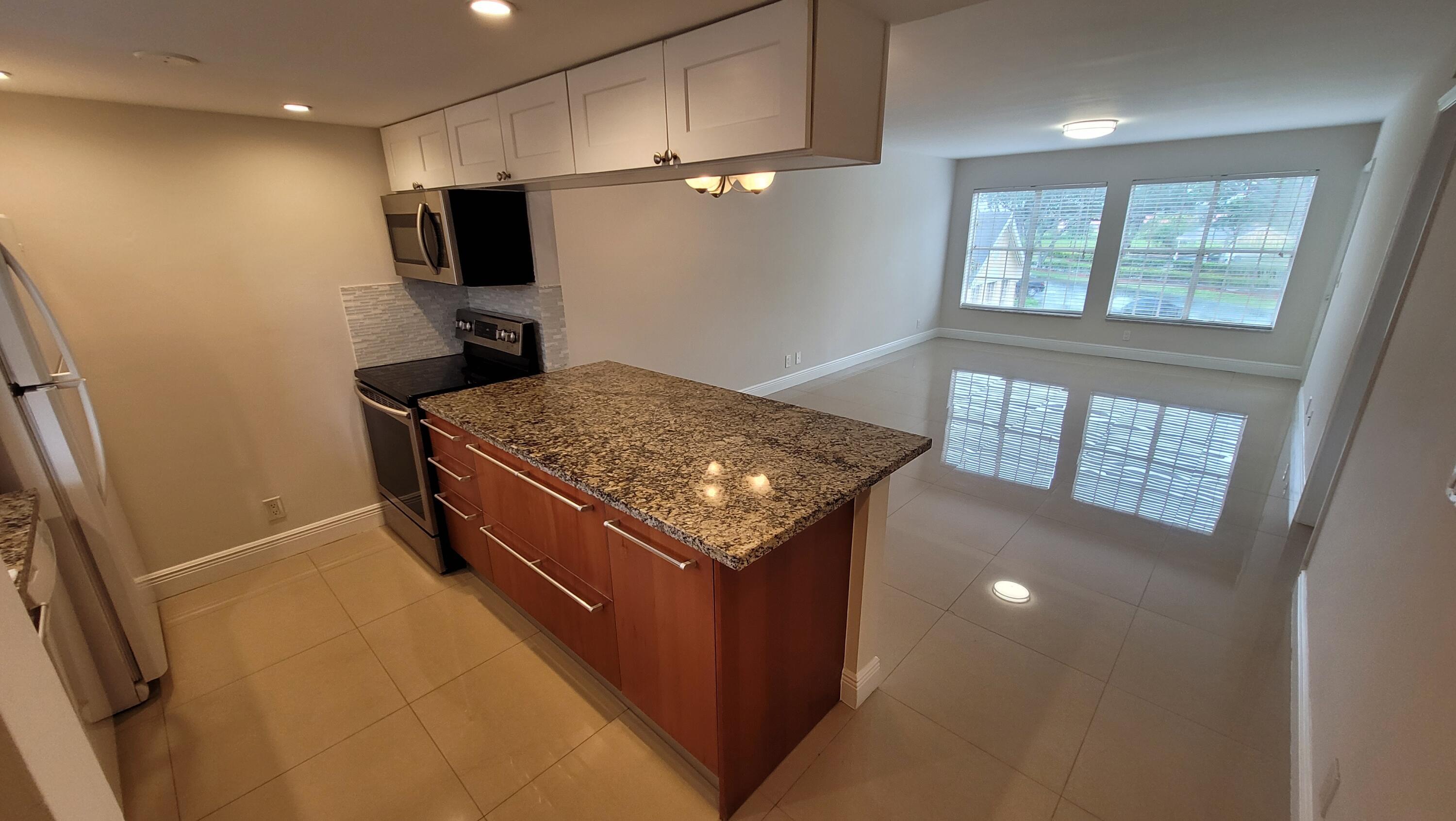 6283 La Costa Drive # F, Boca Raton FL 33433