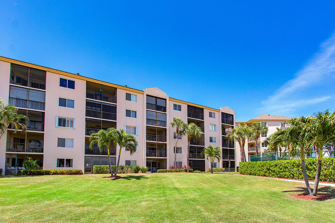 275 Palm Avenue # A201, Jupiter FL 33477