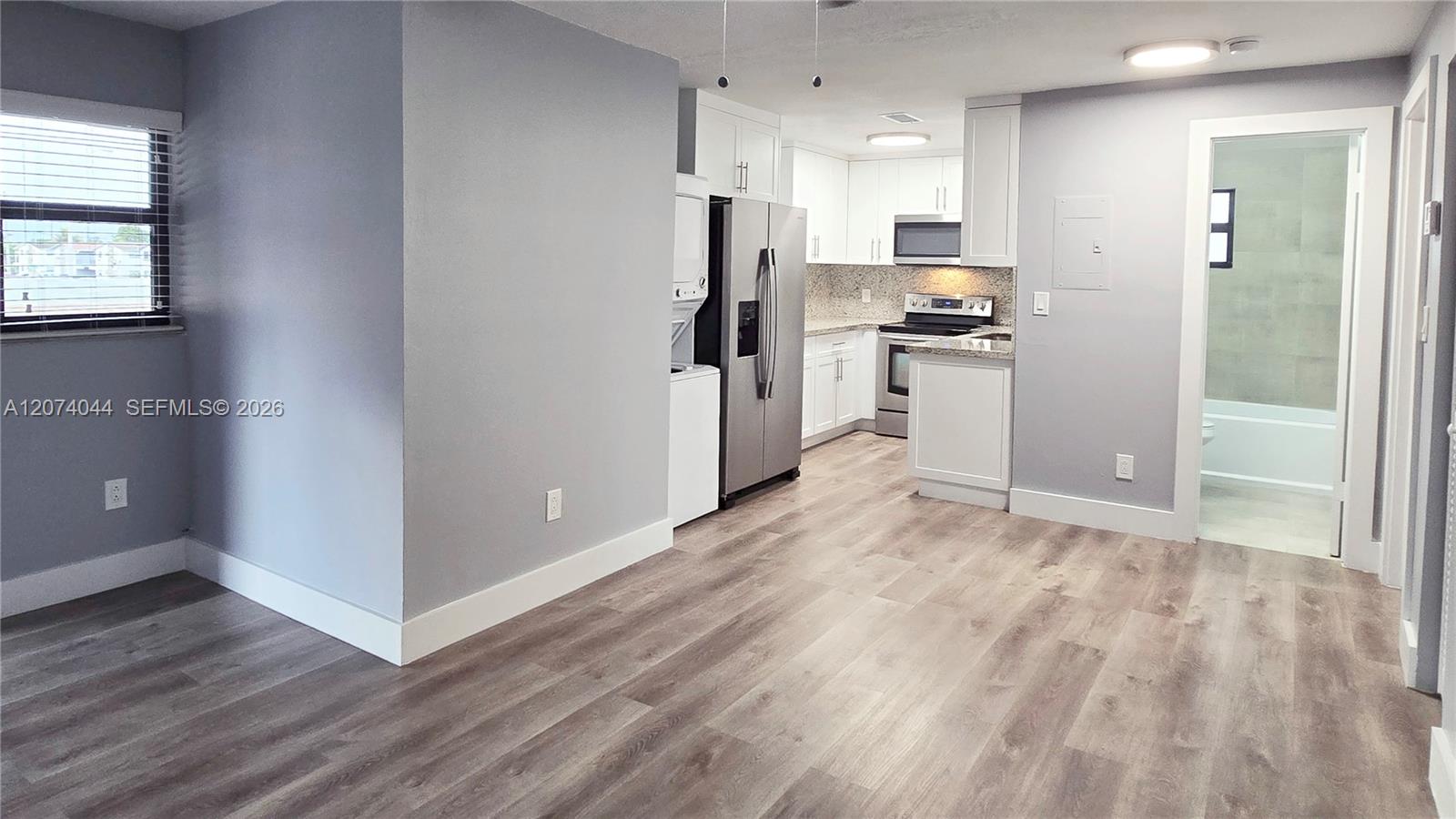 50 W 28th St # 54 — Photo 2