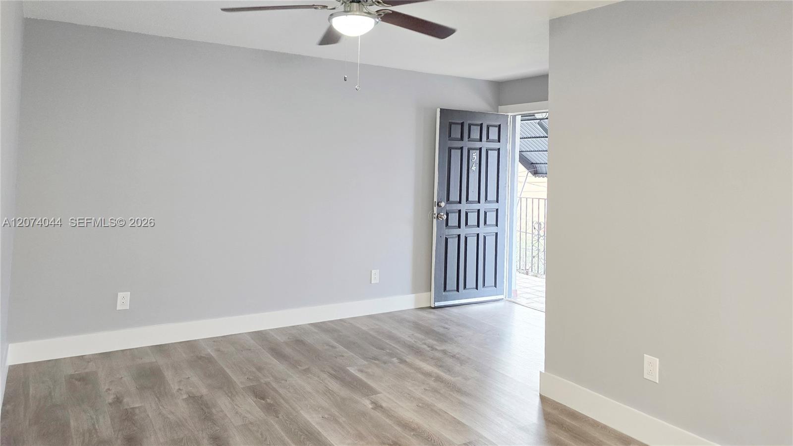 50 W 28th St # 54 — Photo 3