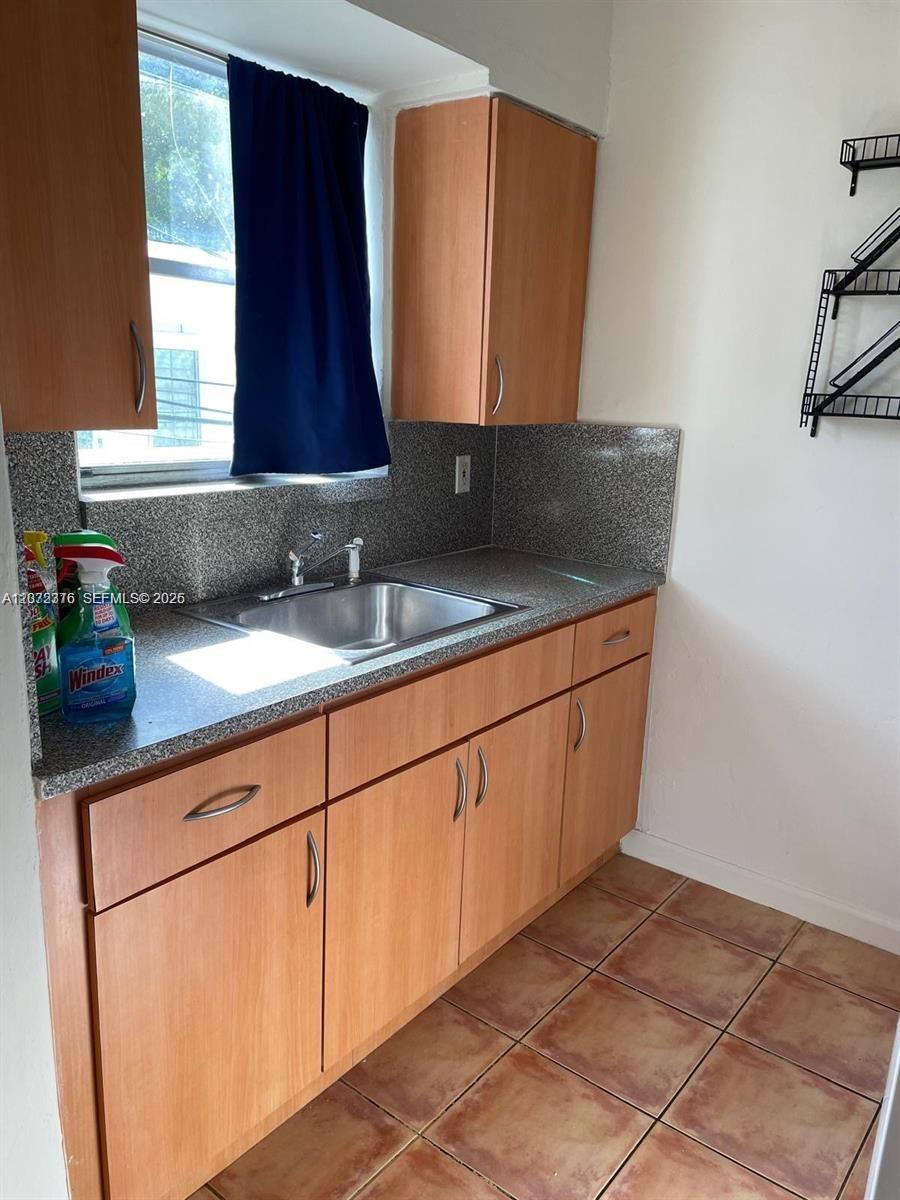 900 Jefferson Ave # 16 — Photo 5