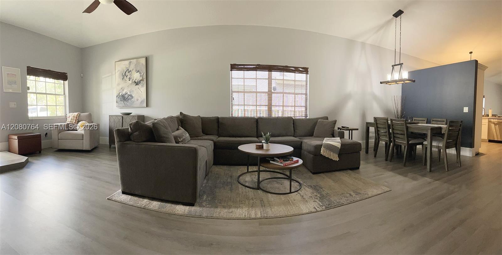 6384 Lansdowne Cir — Photo 4