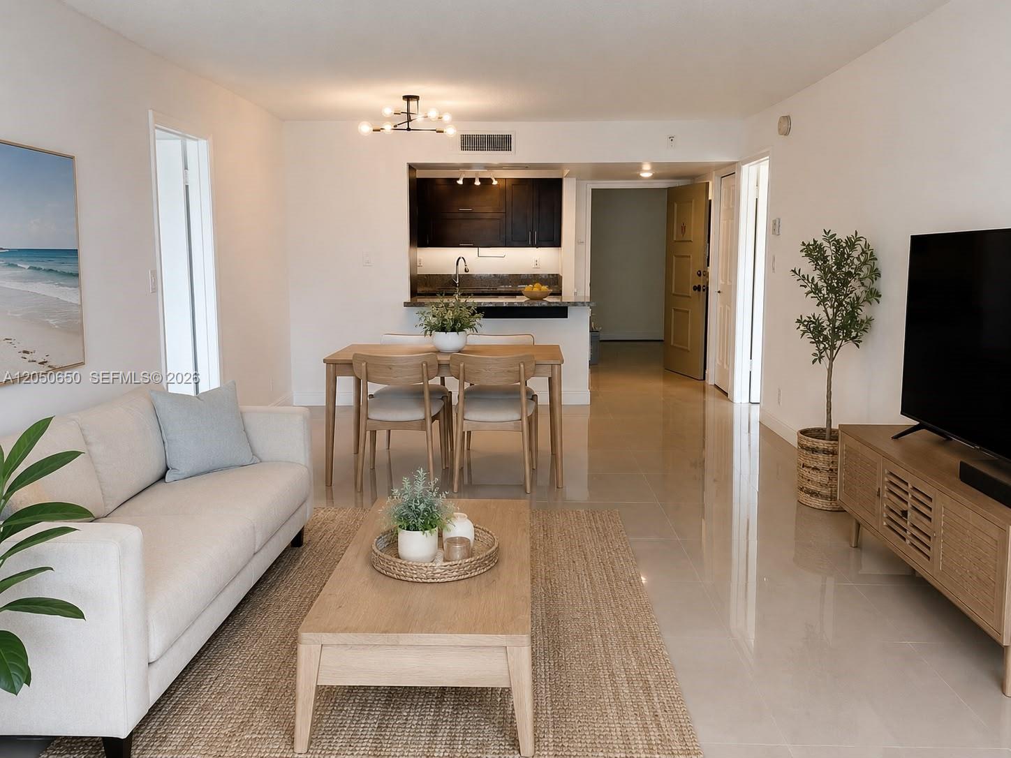100 Lakeview Dr # 316, Weston FL 33326