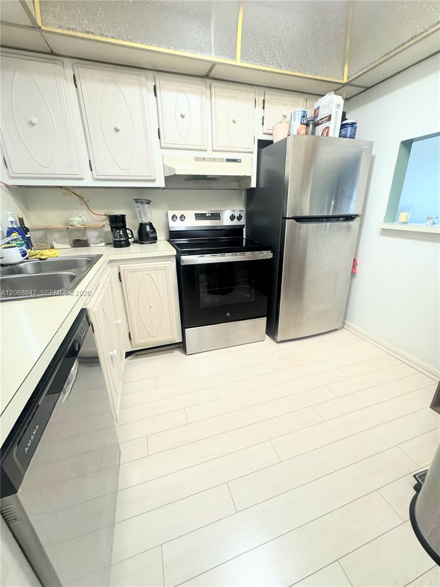 6550 Royal Palm Blvd # 304A — Photo 3