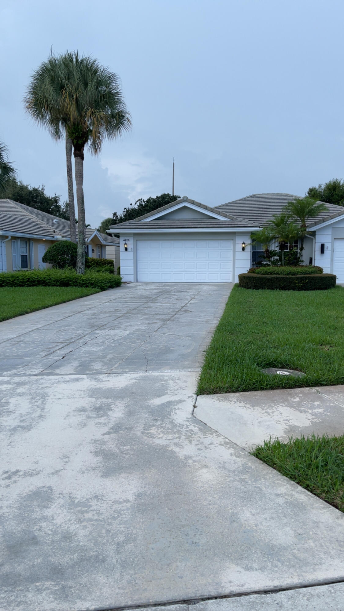 4426 LACEY OAK Drive, Palm Beach Gardens FL 33410