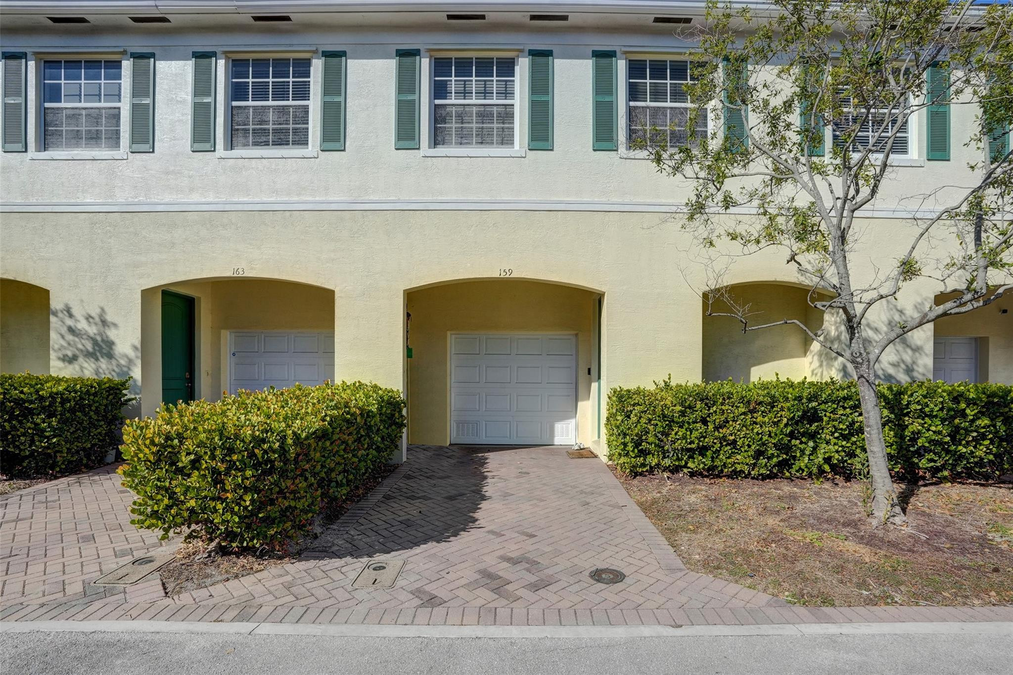 159 SW 7TH Court — Photo 2