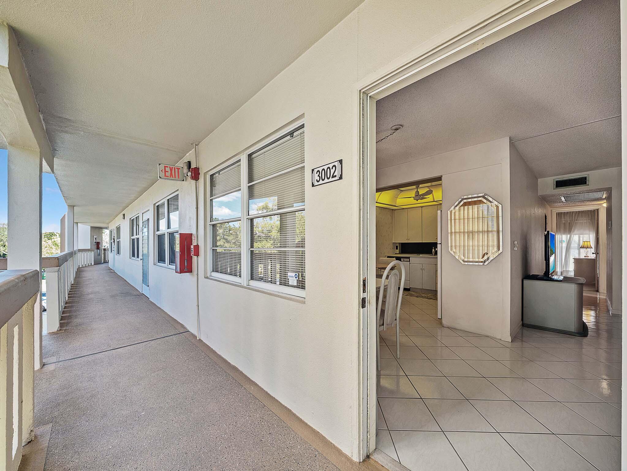 3002 Ventnor # G — Photo 4