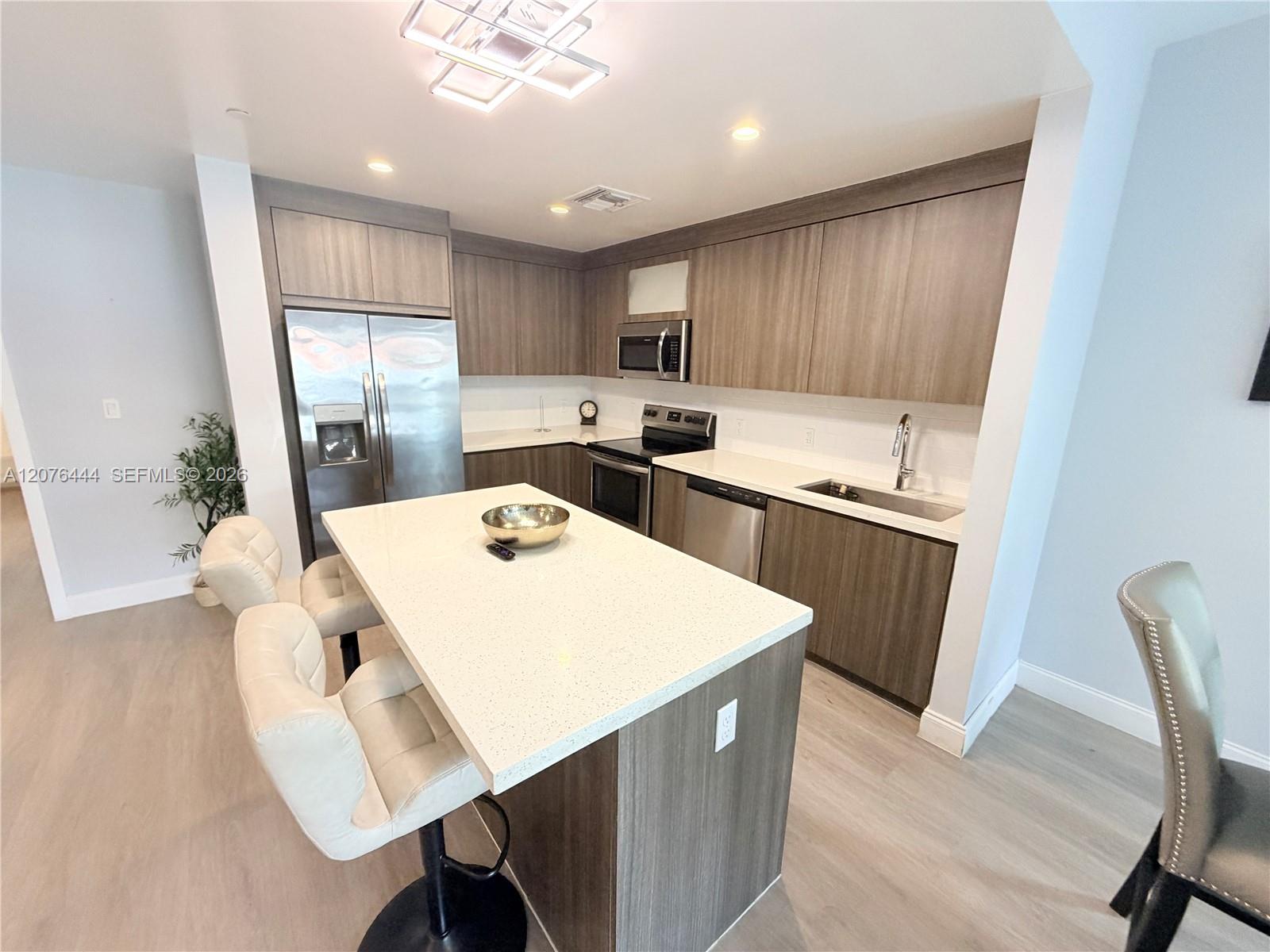 1938 Jackson St # 202 — Photo 3
