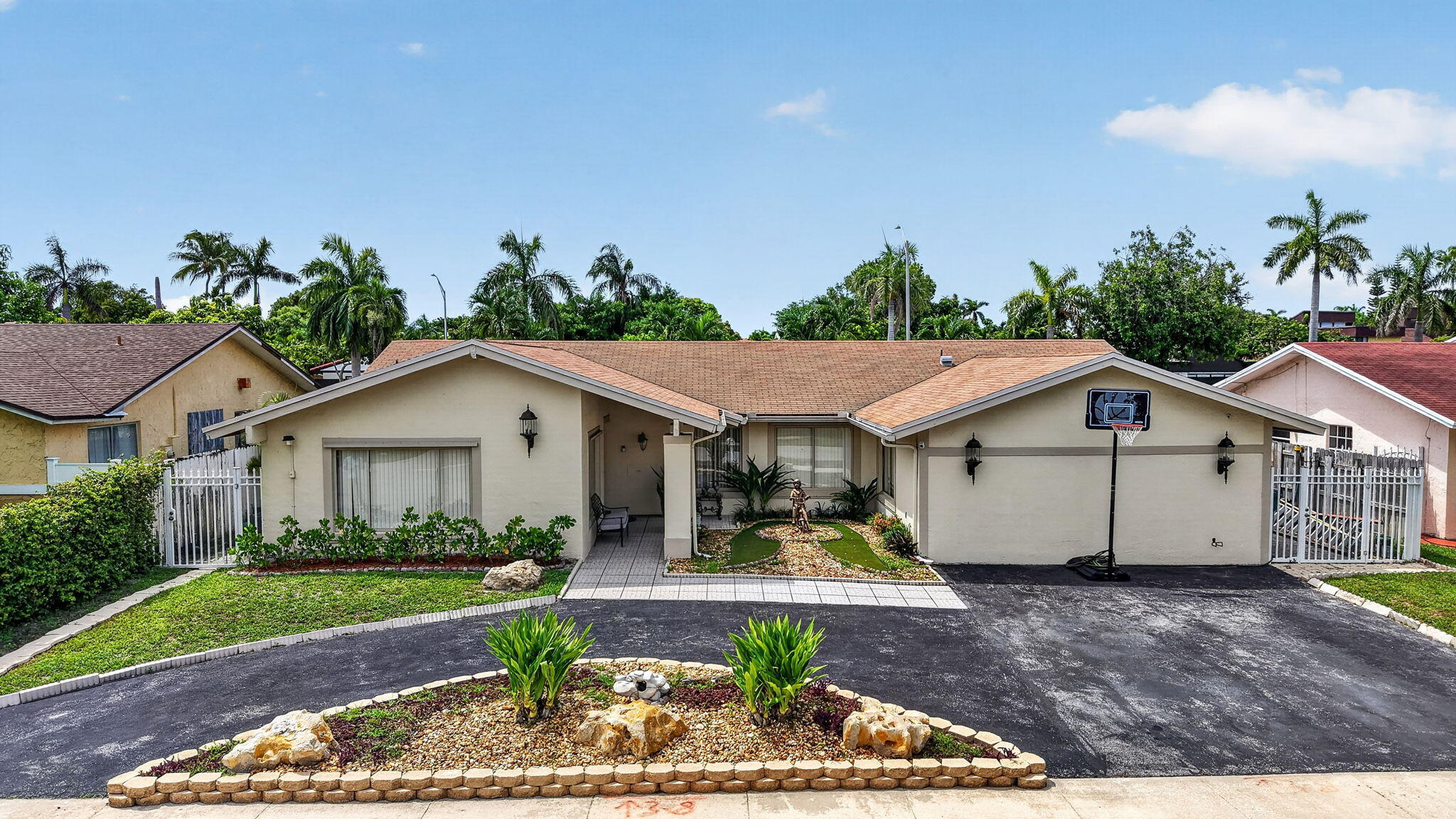 910 NE 205TH Street, Miami FL 33179