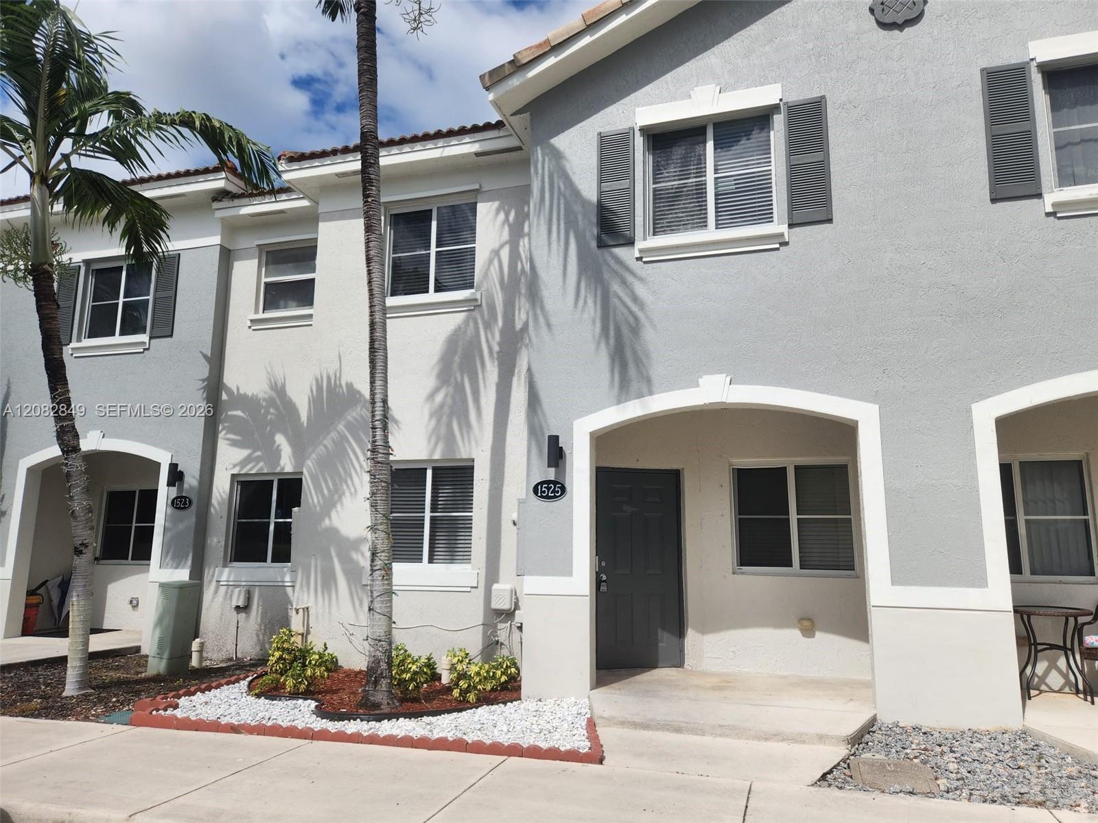 1525 SE 31st Ct # 1525, Homestead FL 33035
