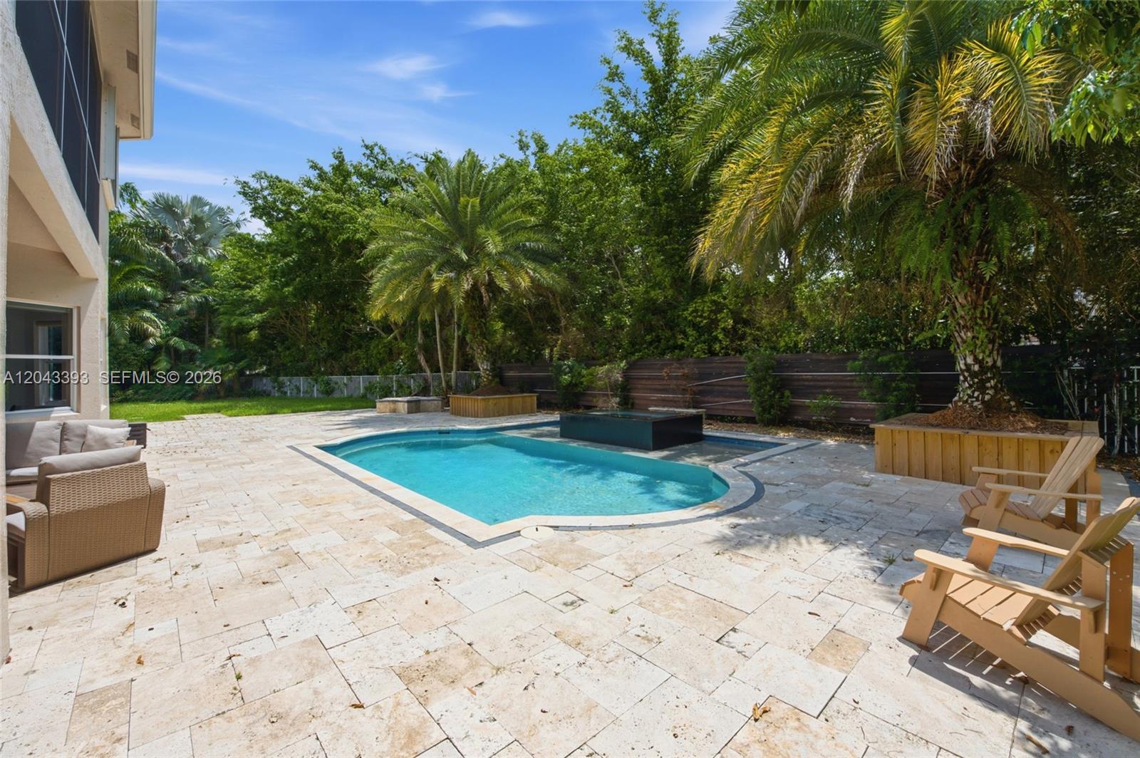1585 Victoria Isle Way, Weston FL 33327
