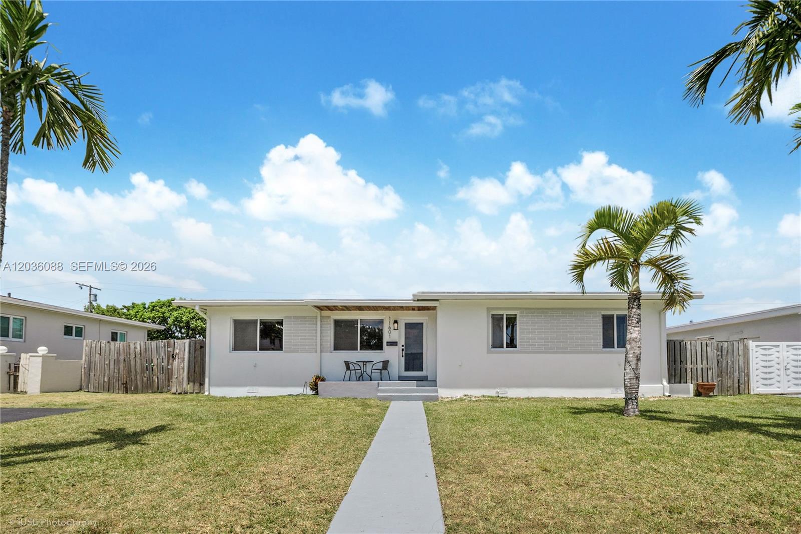11601 SW 141st St, Miami FL 33176