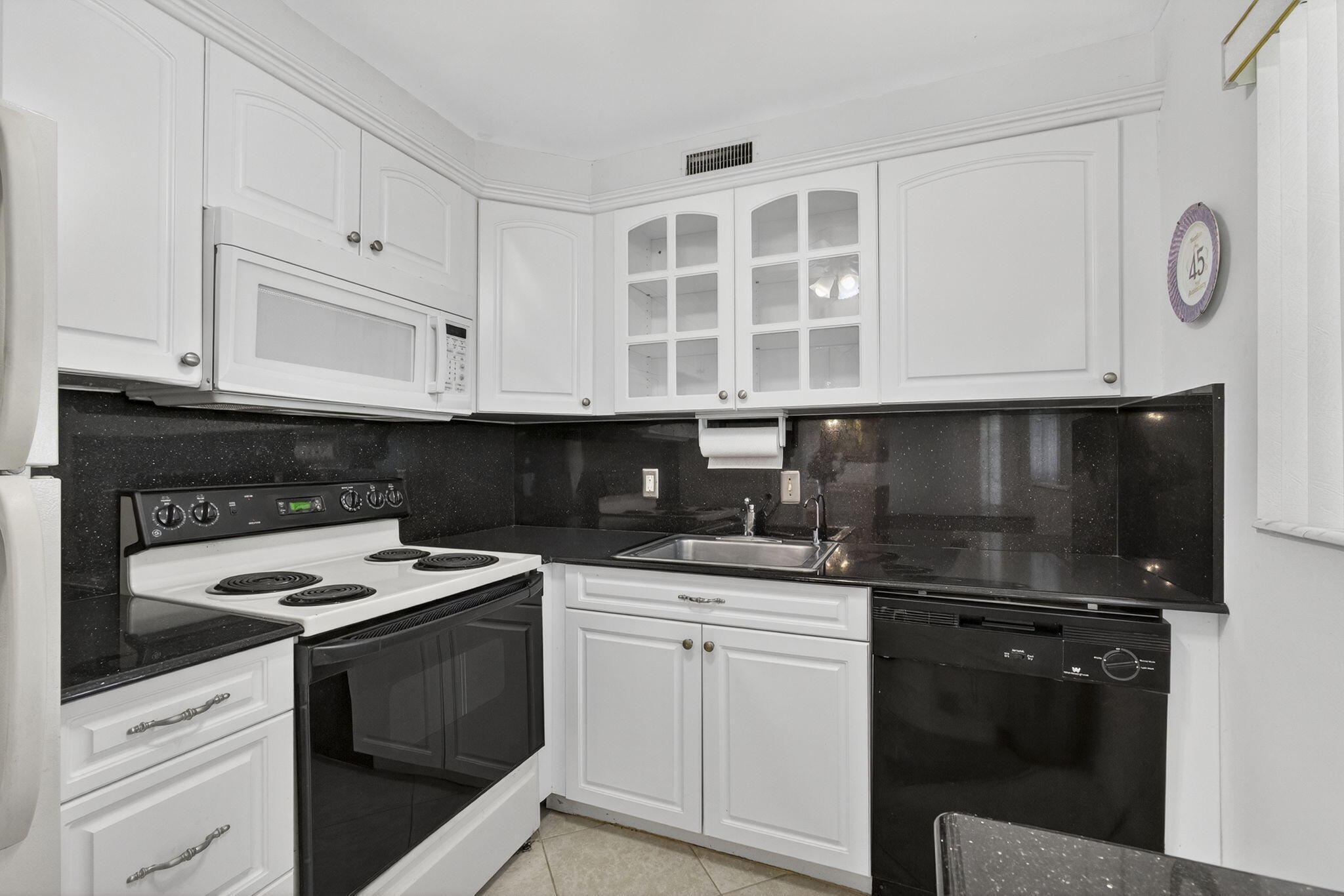 100 SHEFFIELD E, West Palm Beach FL 33417