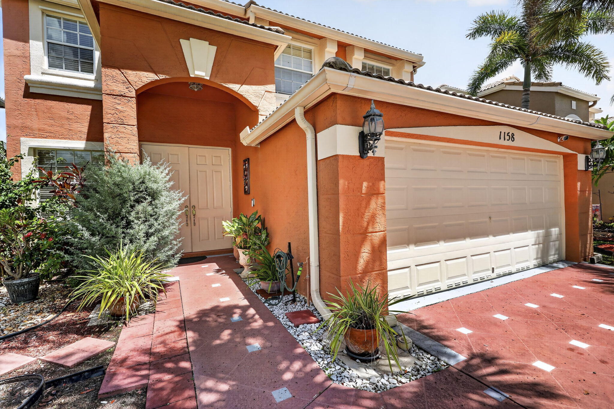 1158 OAKWATER Drive — Photo 5