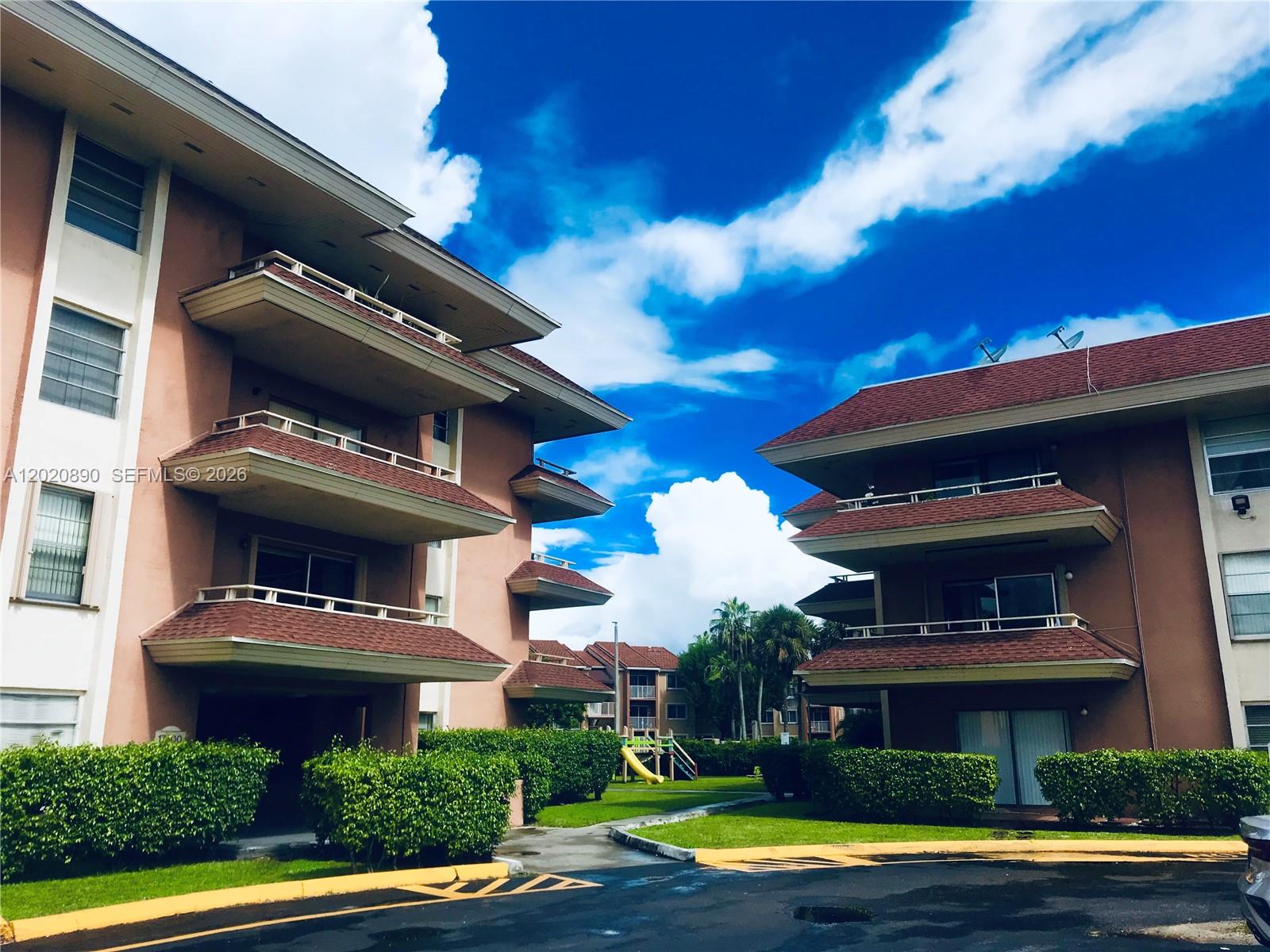 17600 NW 68th Ave # B3006, Hialeah FL 33015