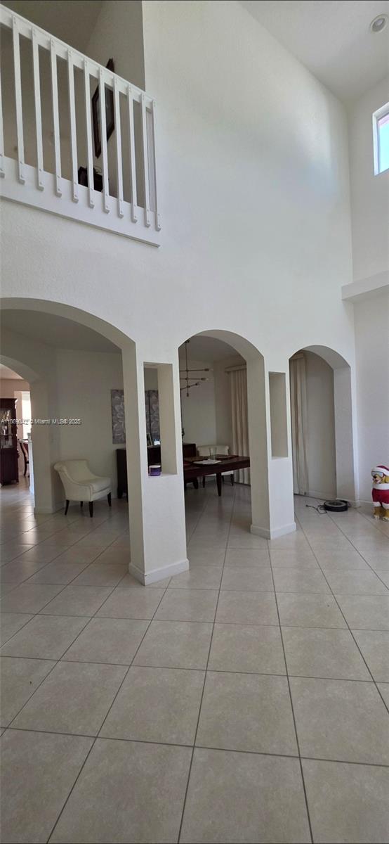 16448 SW 67th Ter — Photo 3