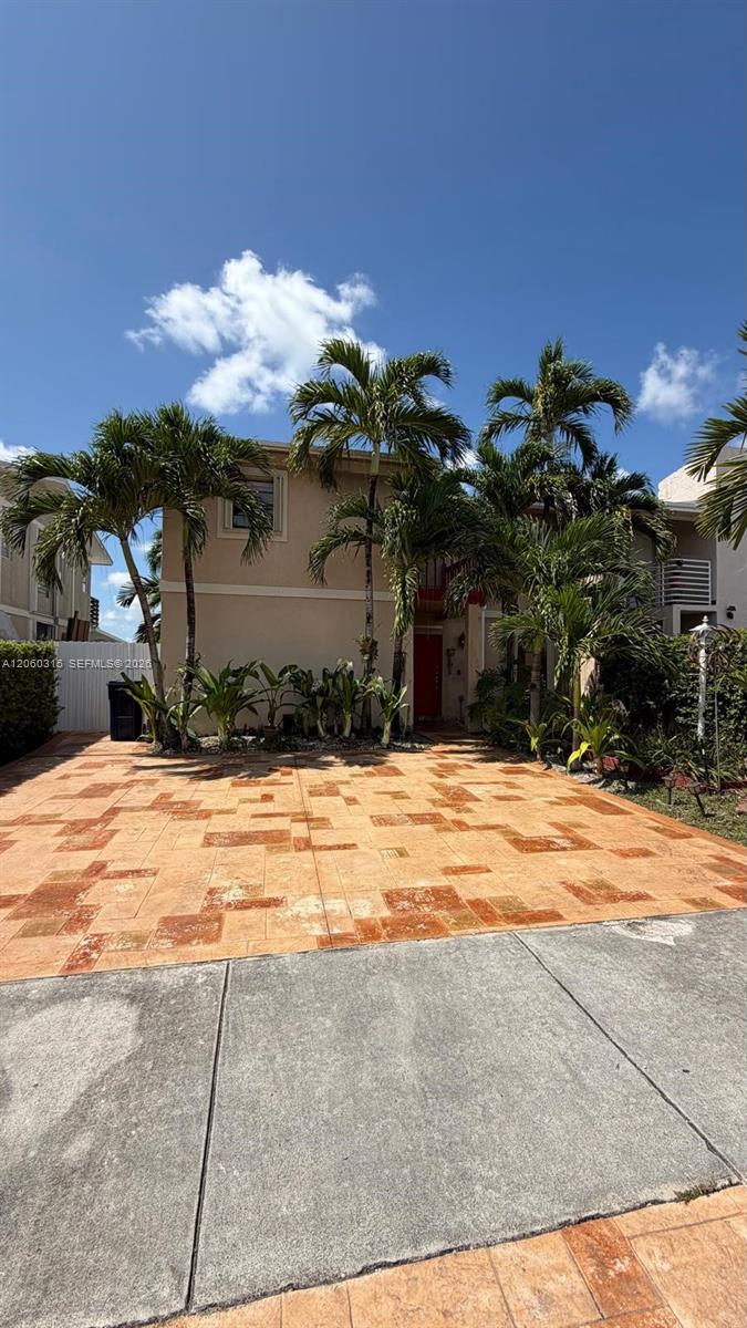 10960 SW 25th St, Miami FL 33165