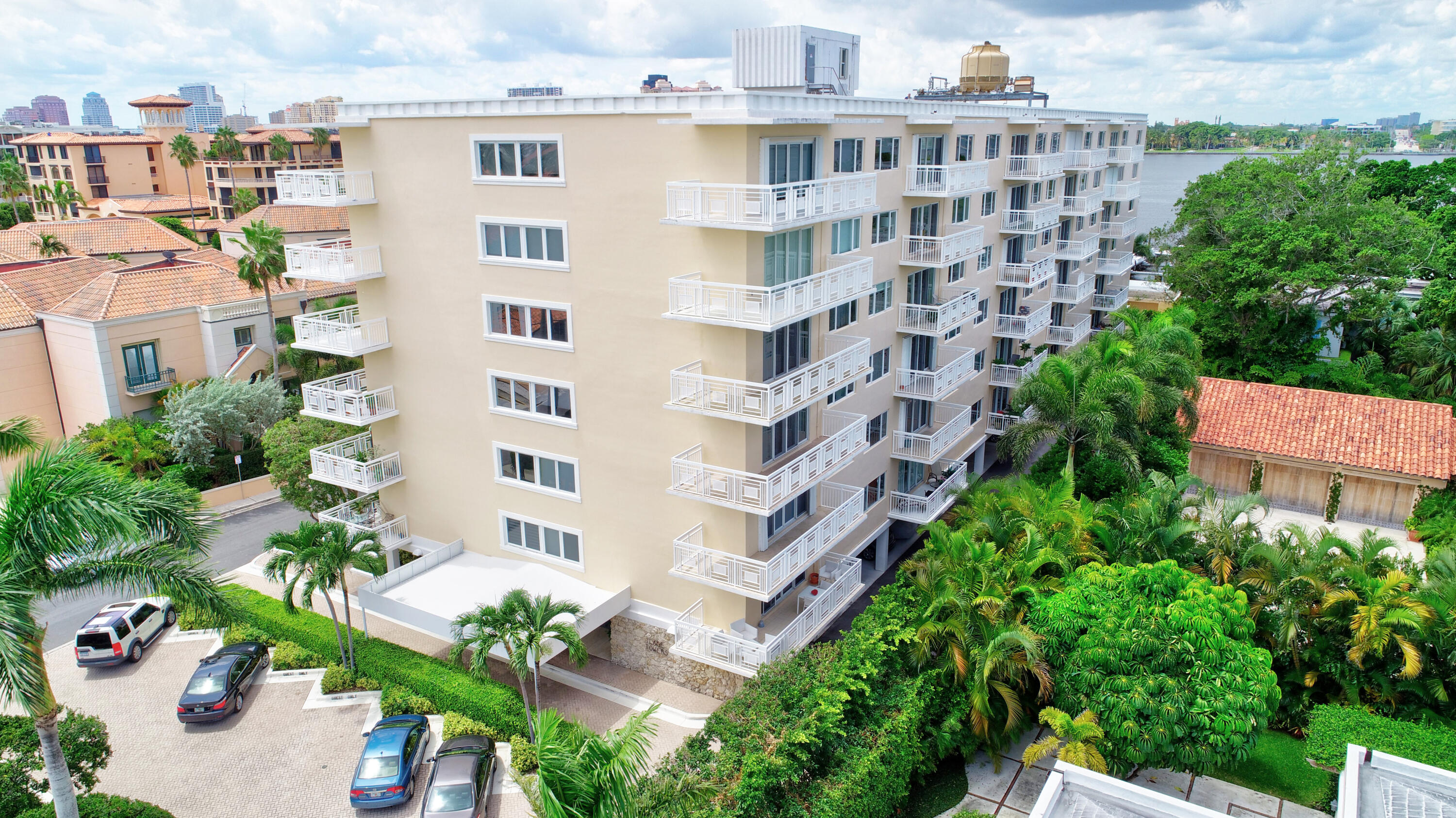 250 Bradley Place # 408, Palm Beach FL 33480