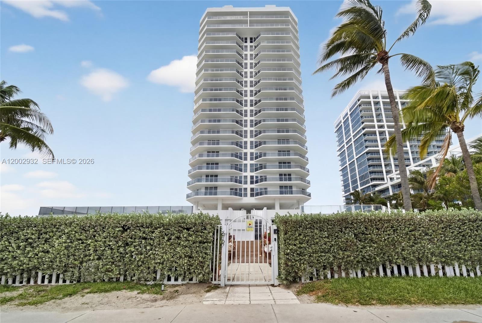 6767 Collins Ave # 1609, Miami Beach FL 33141