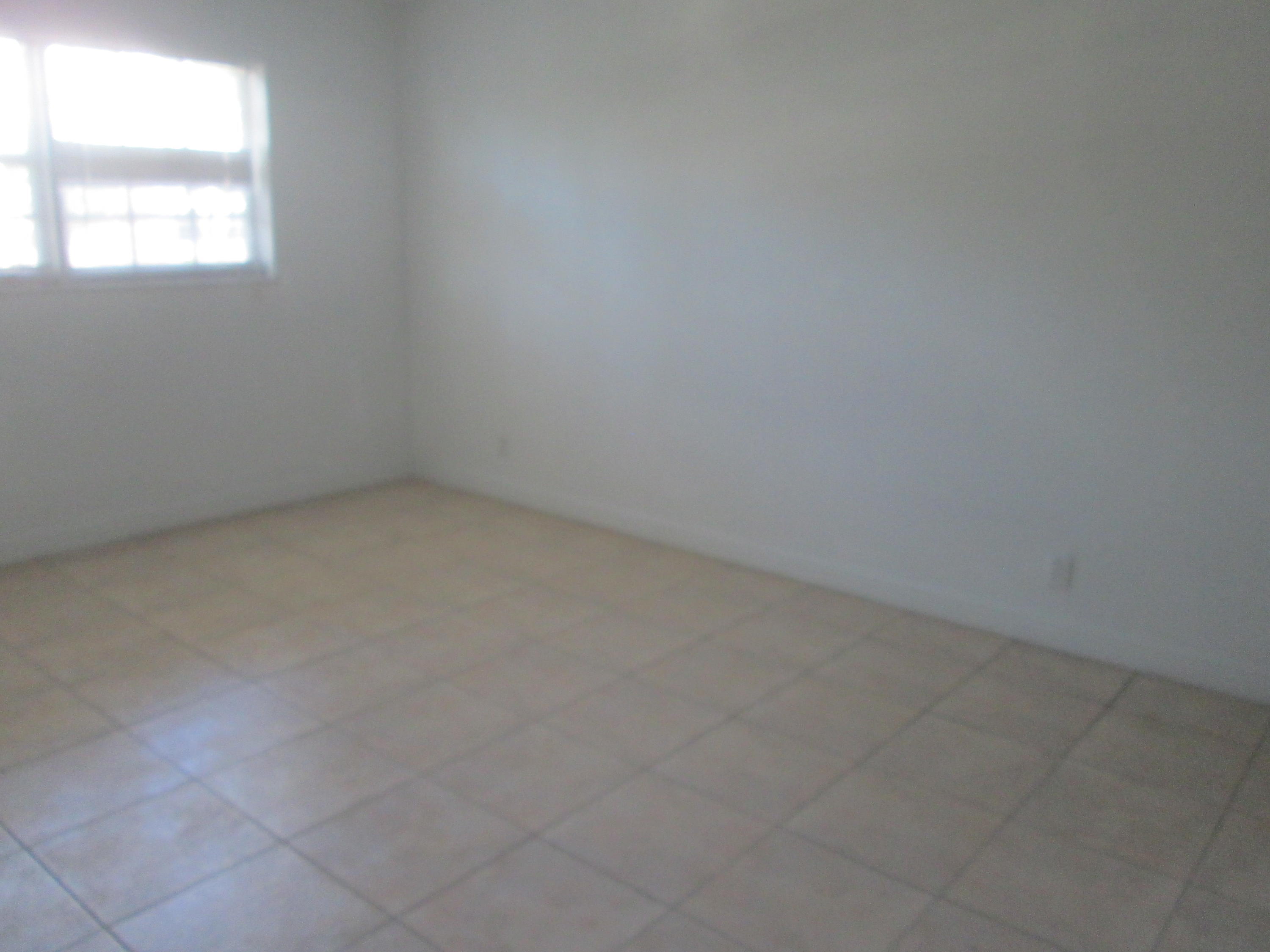 405 N Cypress Drive # 4 — Photo 5