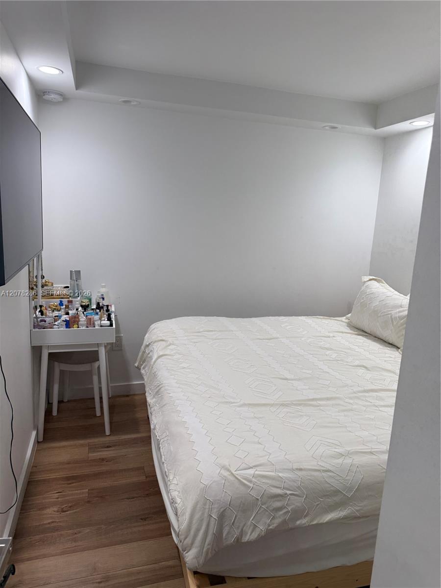 401 Ocean Dr # 325 — Photo 5