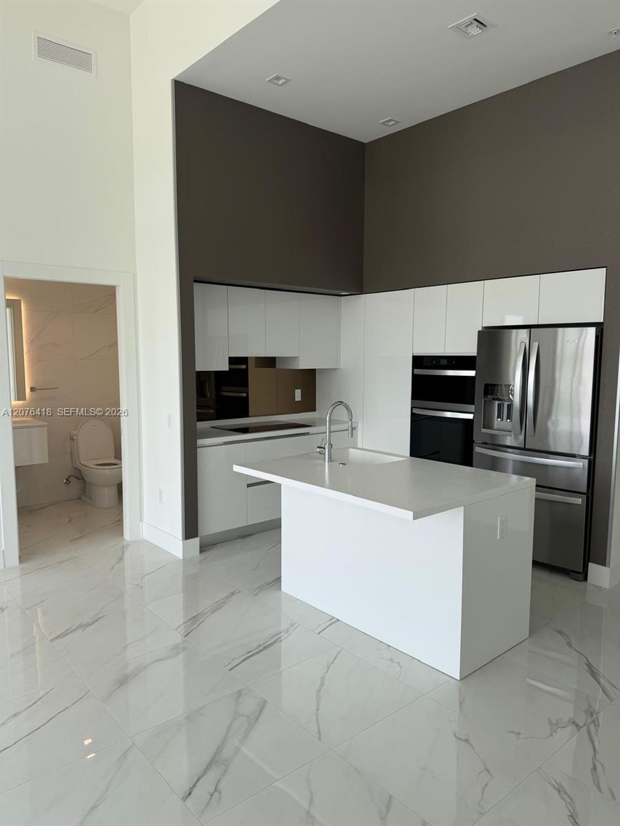 1170 E HALLANDALE BEACH BLVD # 502 — Photo 3