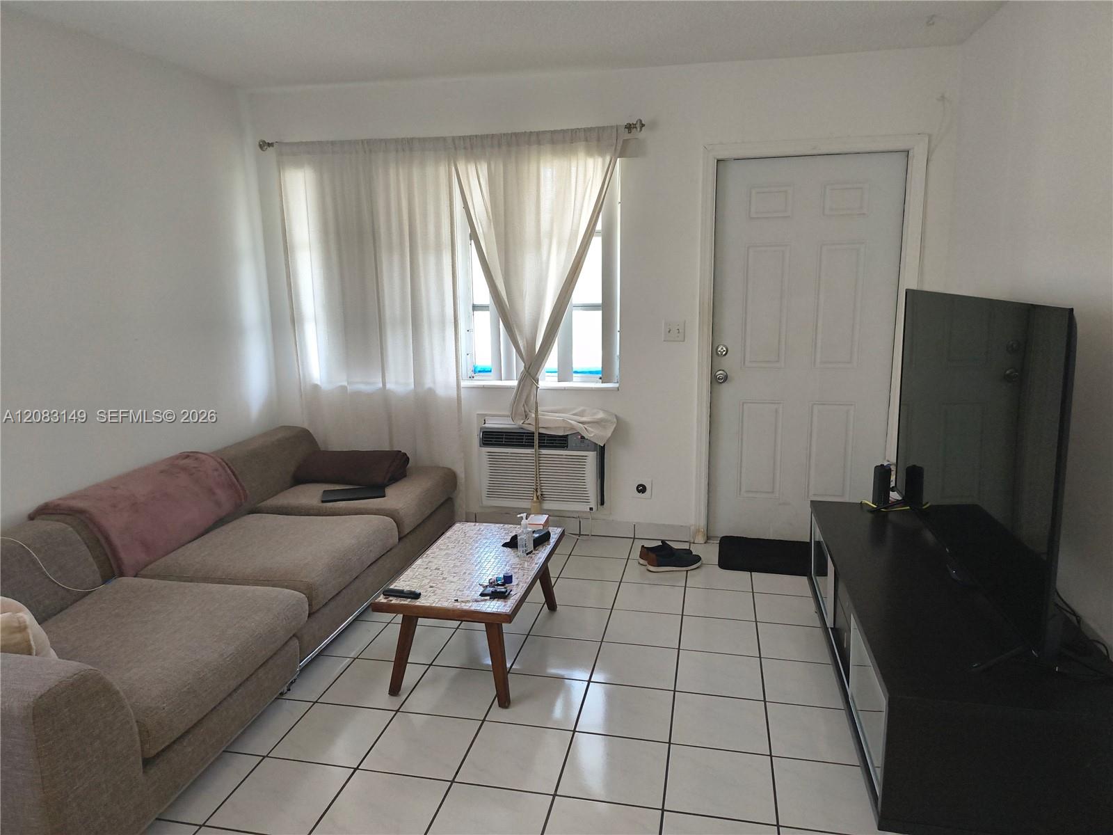 2330 Polk St # 12 — Photo 4