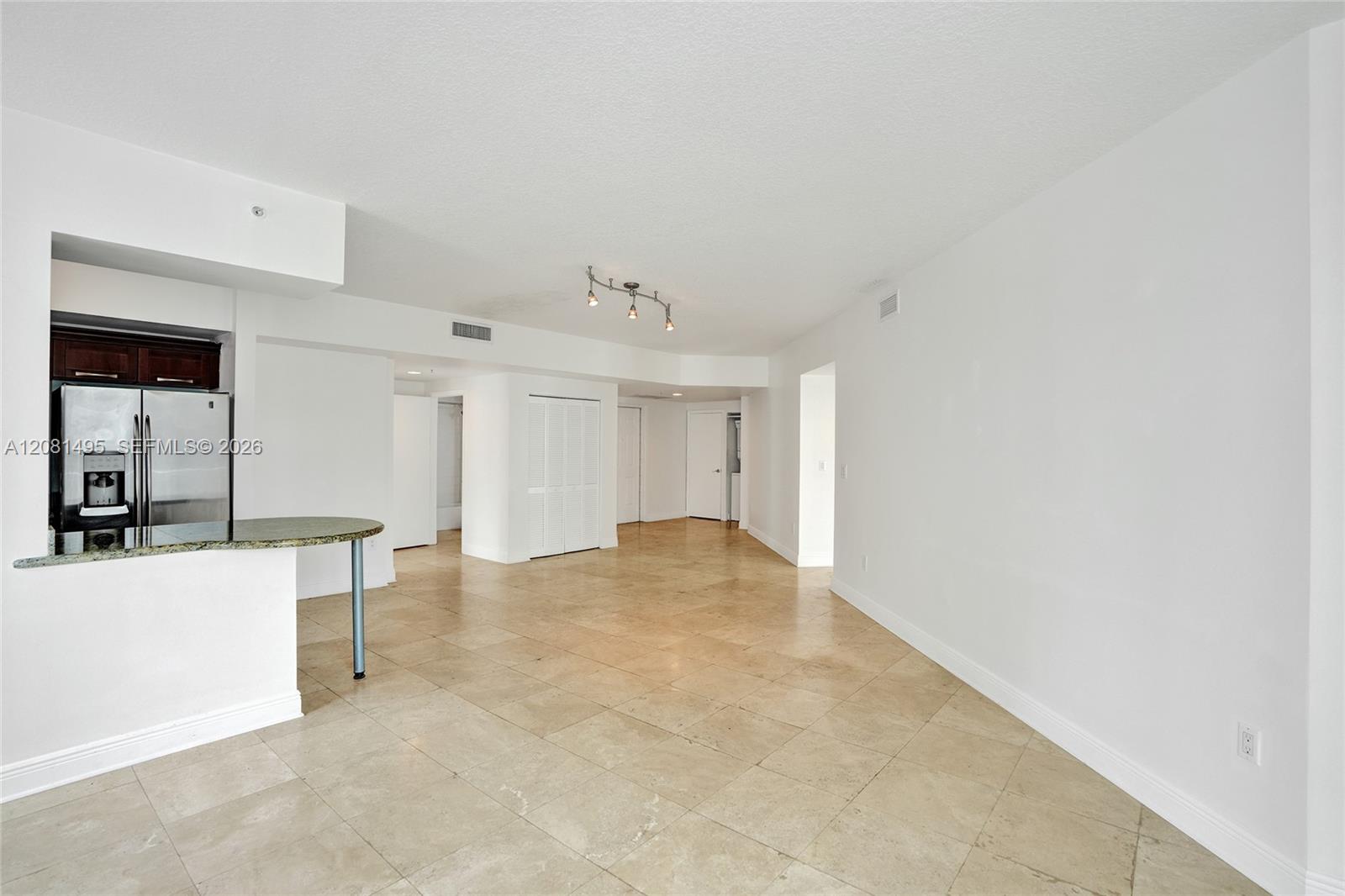 7275 SW 90th St # C410 — Photo 3