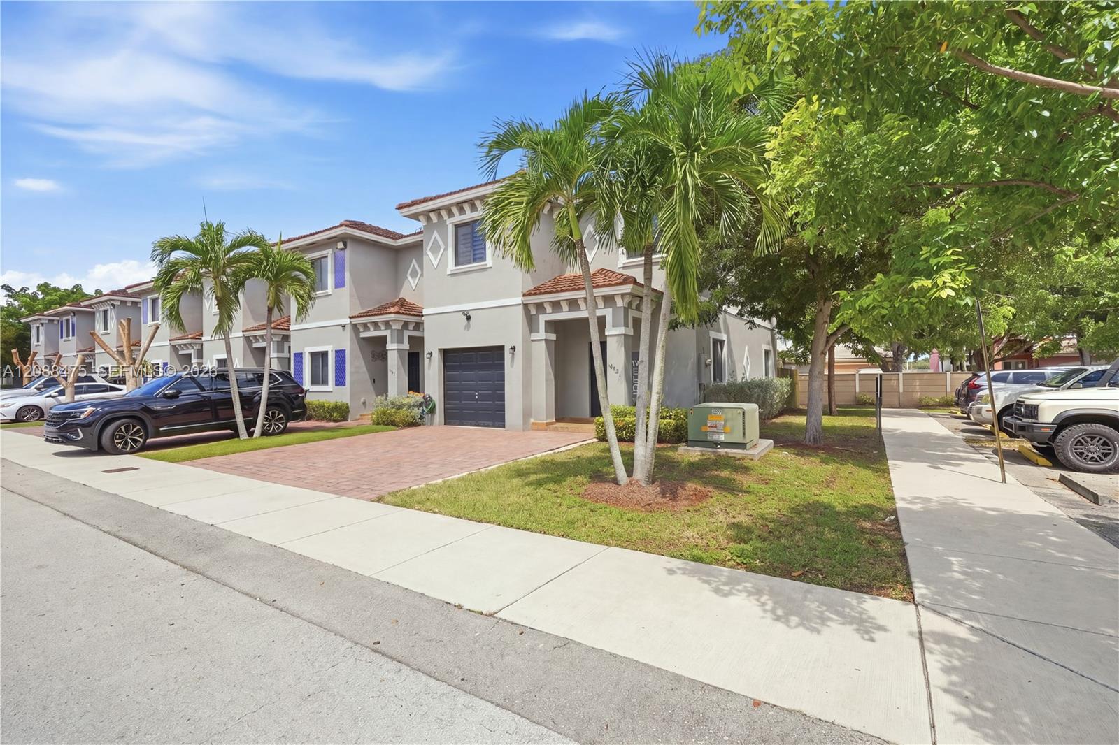 16335 SW 44th Ter — Photo 3