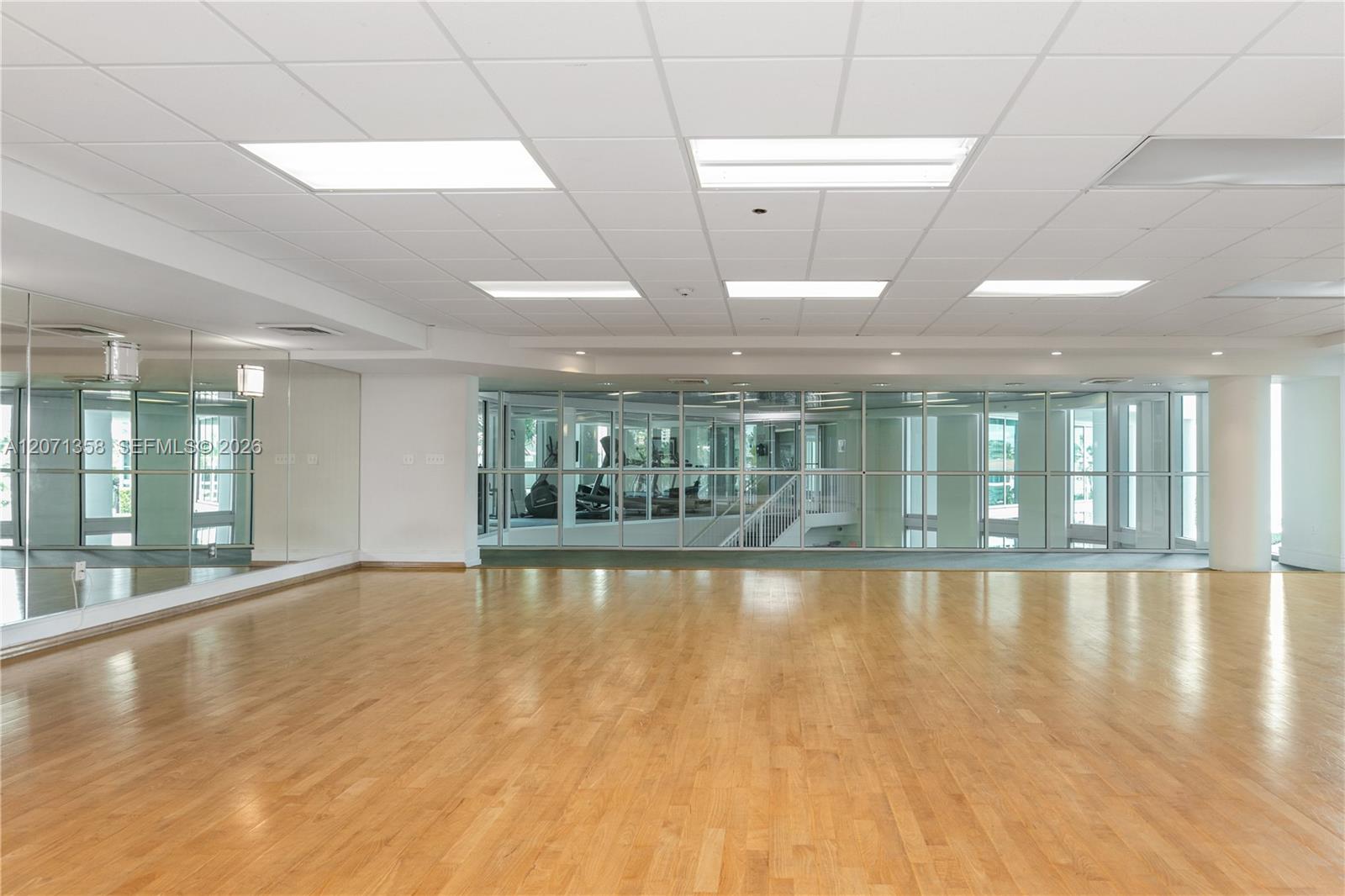 3131 NE 188th St # 1010 View 5