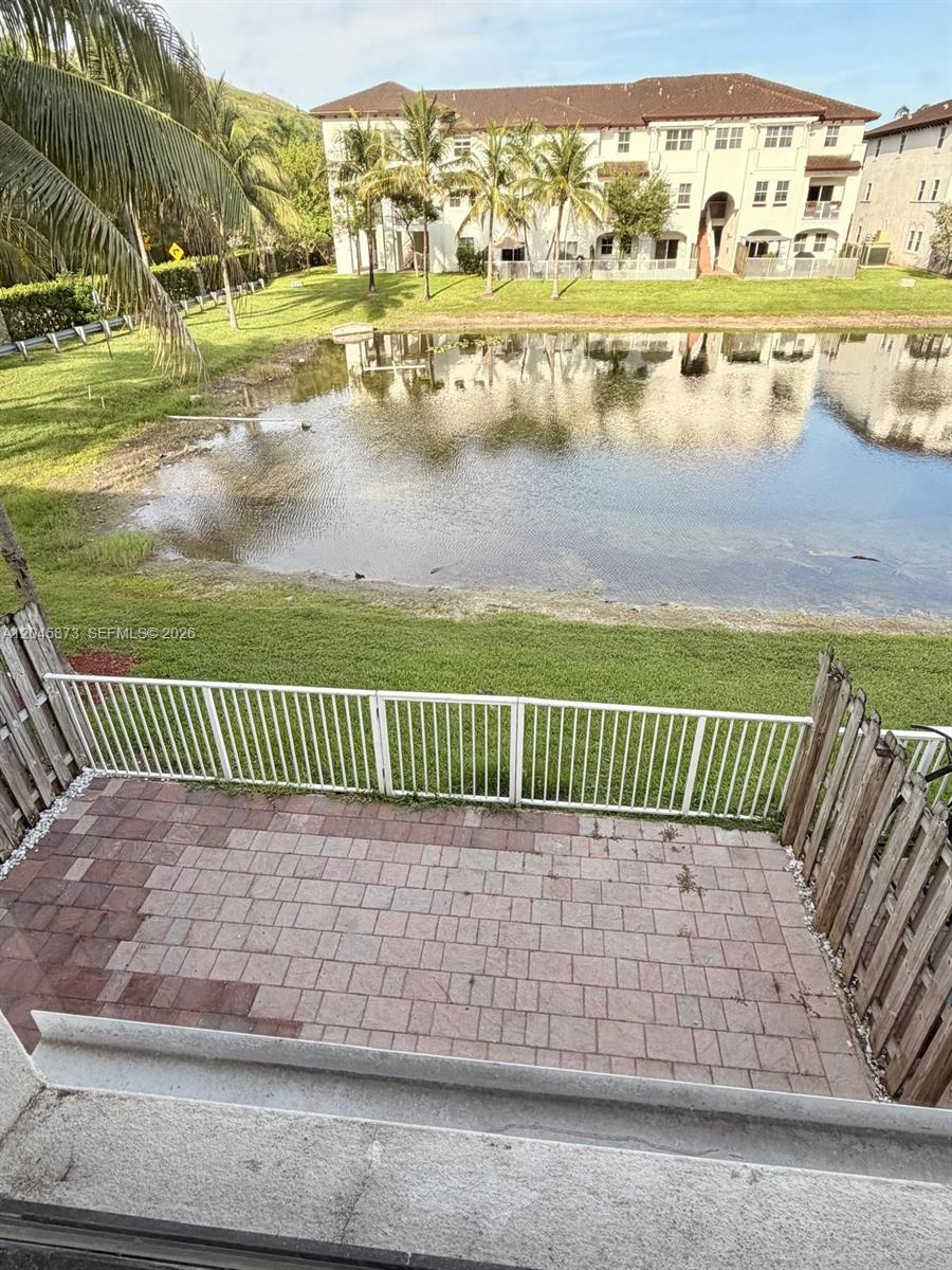 8965 NW 98th Ave View 5