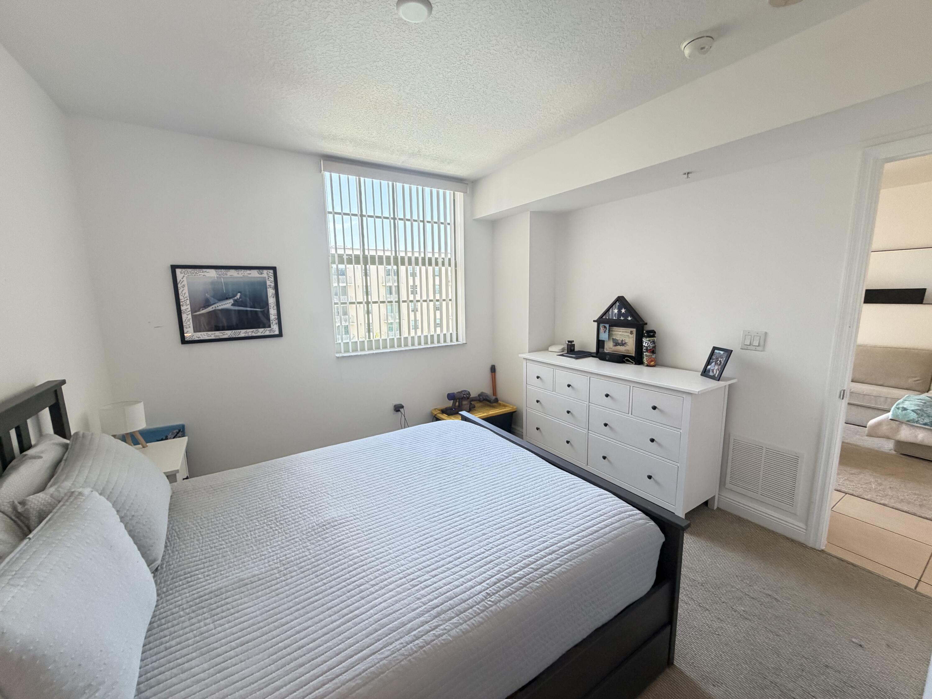 610 CLEMATIS Street # 711 — Photo 2