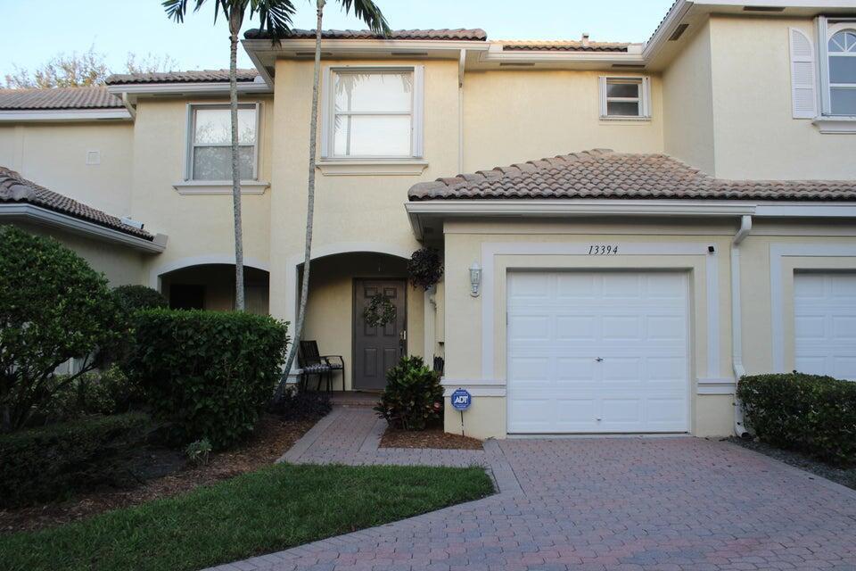13394 Georgian Court, Wellington FL 33414