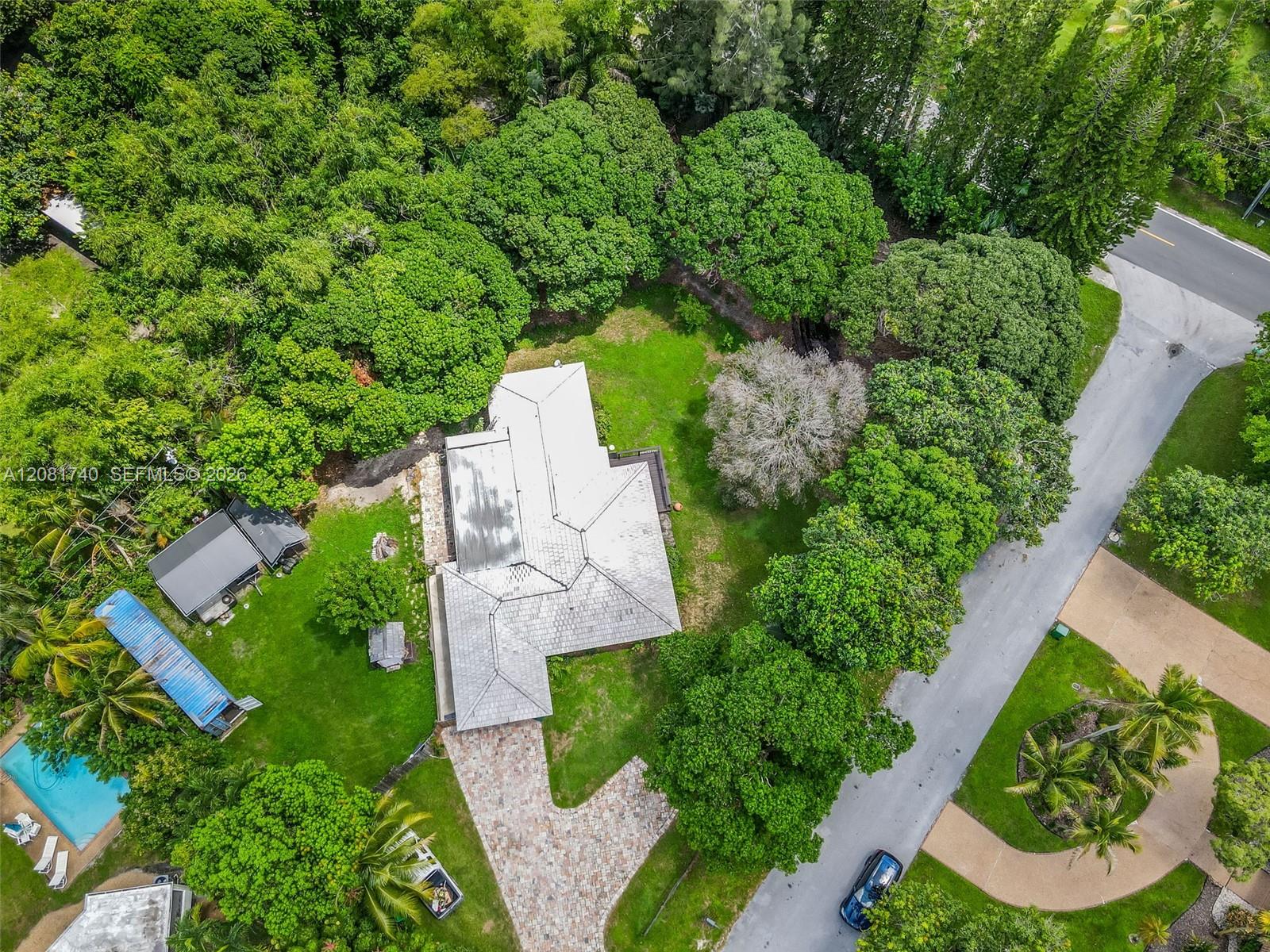 6105 SW 55th Ct — Photo 3