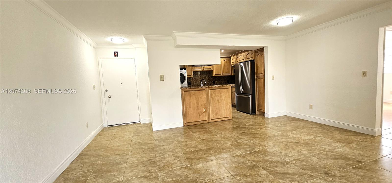650 Coral Way # 404 — Photo 4