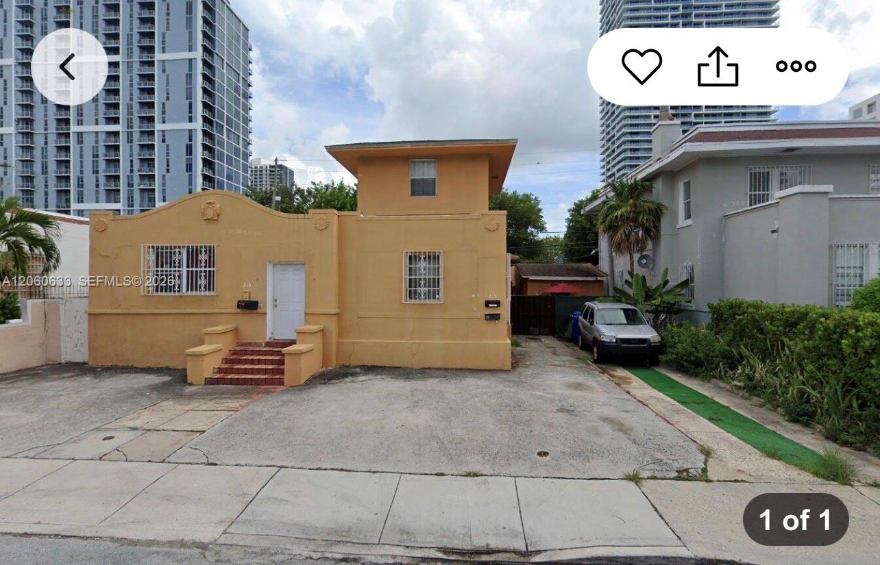215 NE 27th St # B, Miami FL 33137