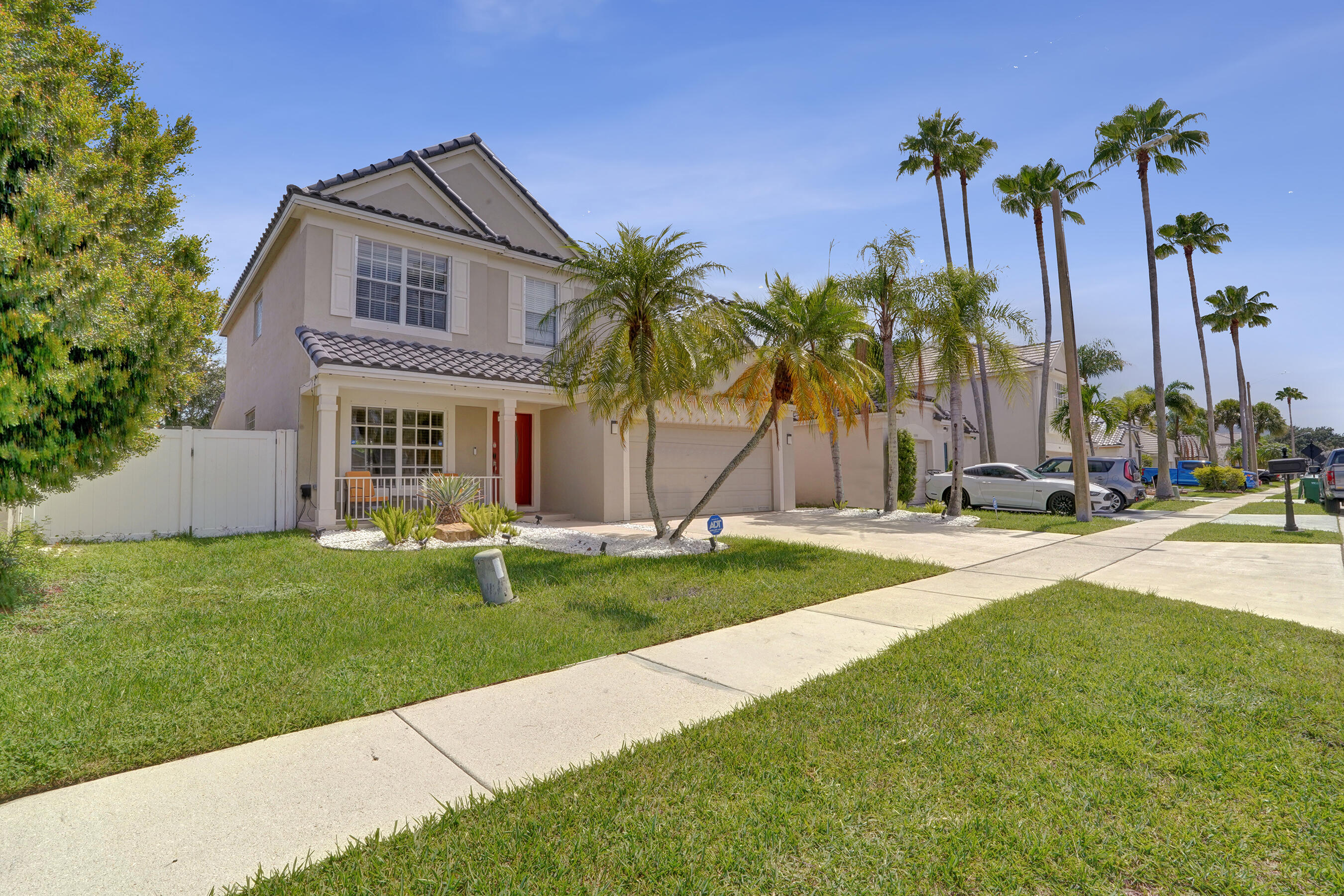 5884 N Plum Bay Parkway, Tamarac FL 33321