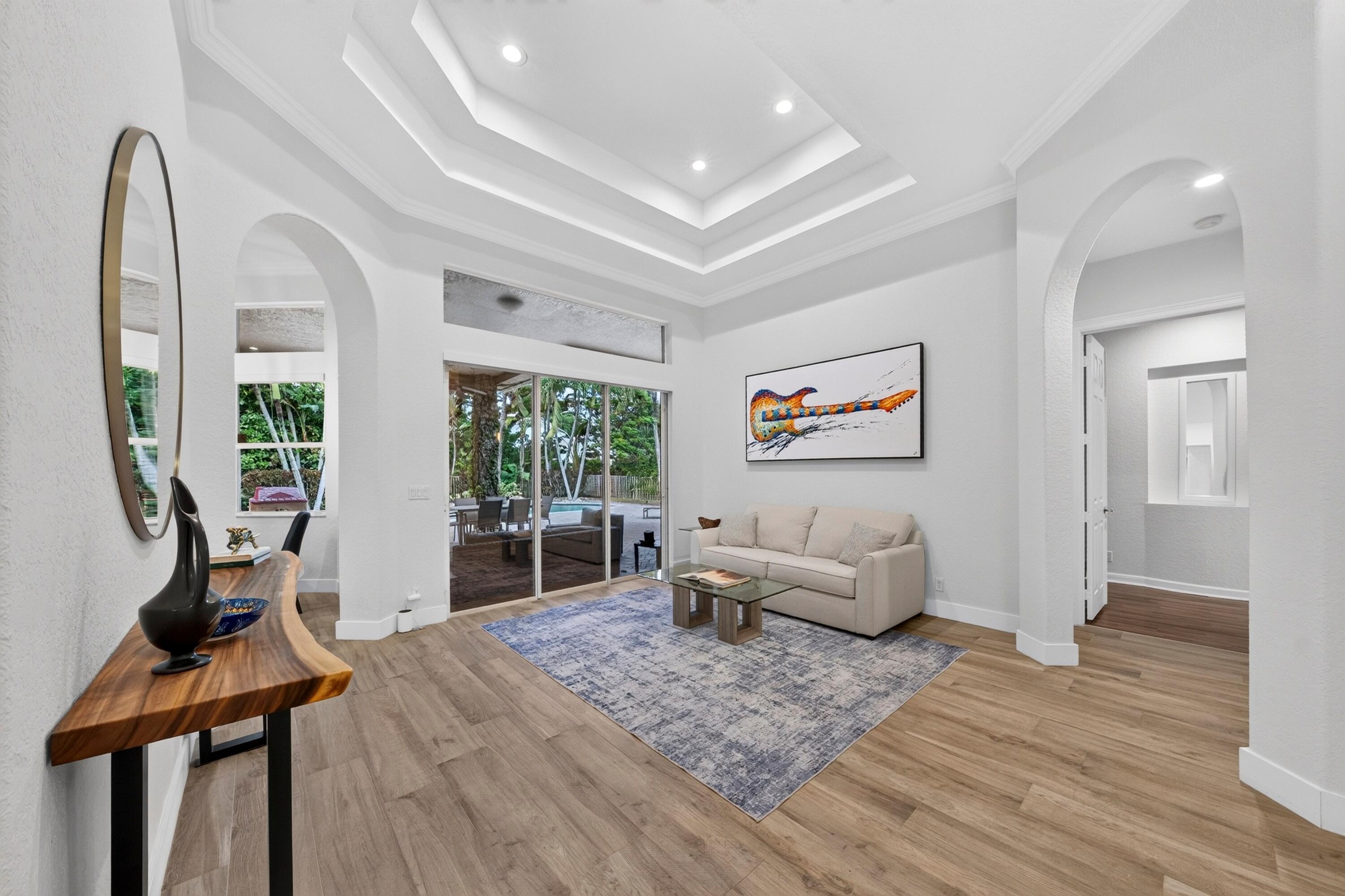 6519 NW 103rd Terrace — Photo 3