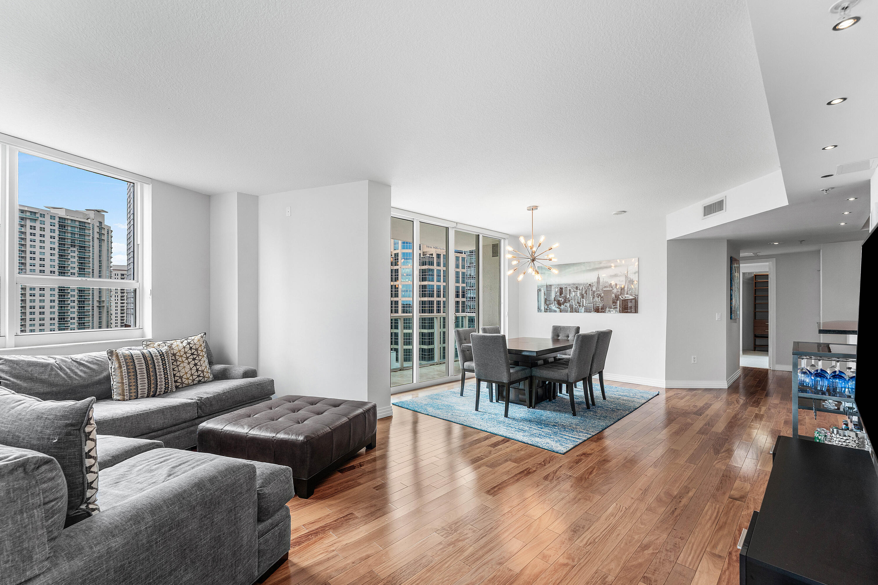 350 SE 2nd Street # 1730 — Photo 3