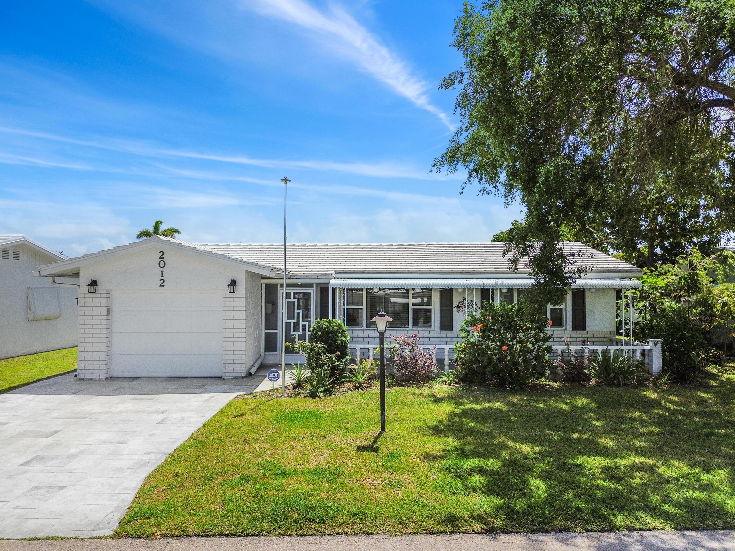 2012 SW 17th Avenue, Boynton Beach FL 33426