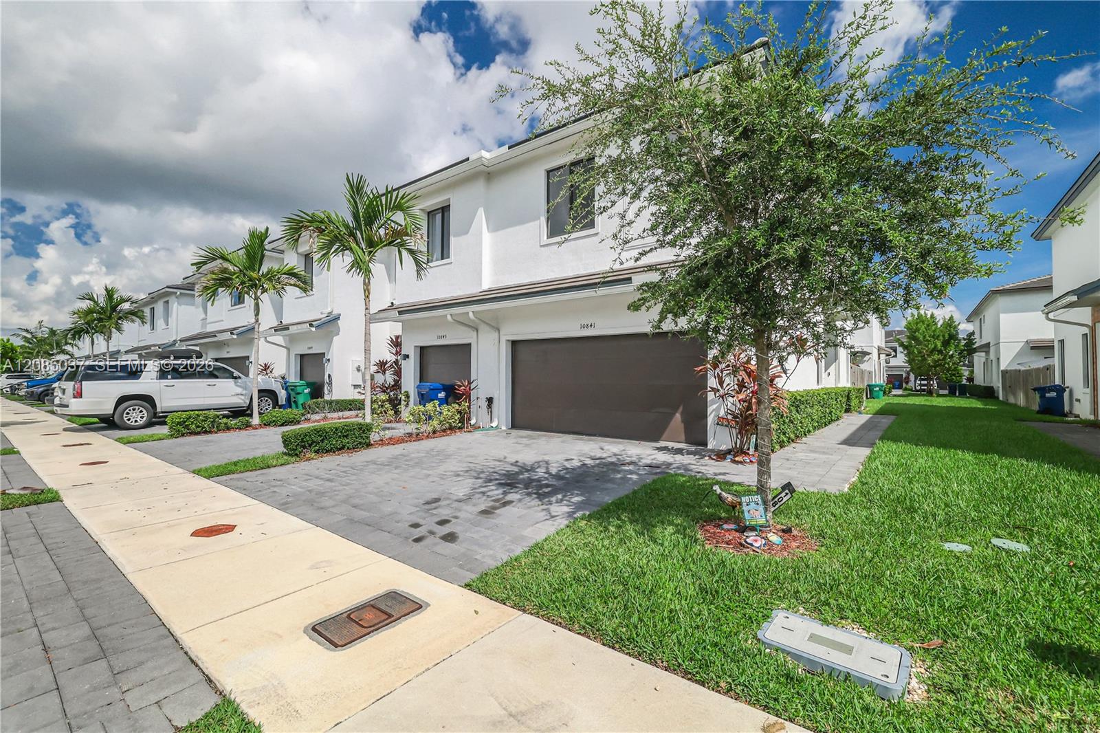 10841 SW 233rd St — Photo 3