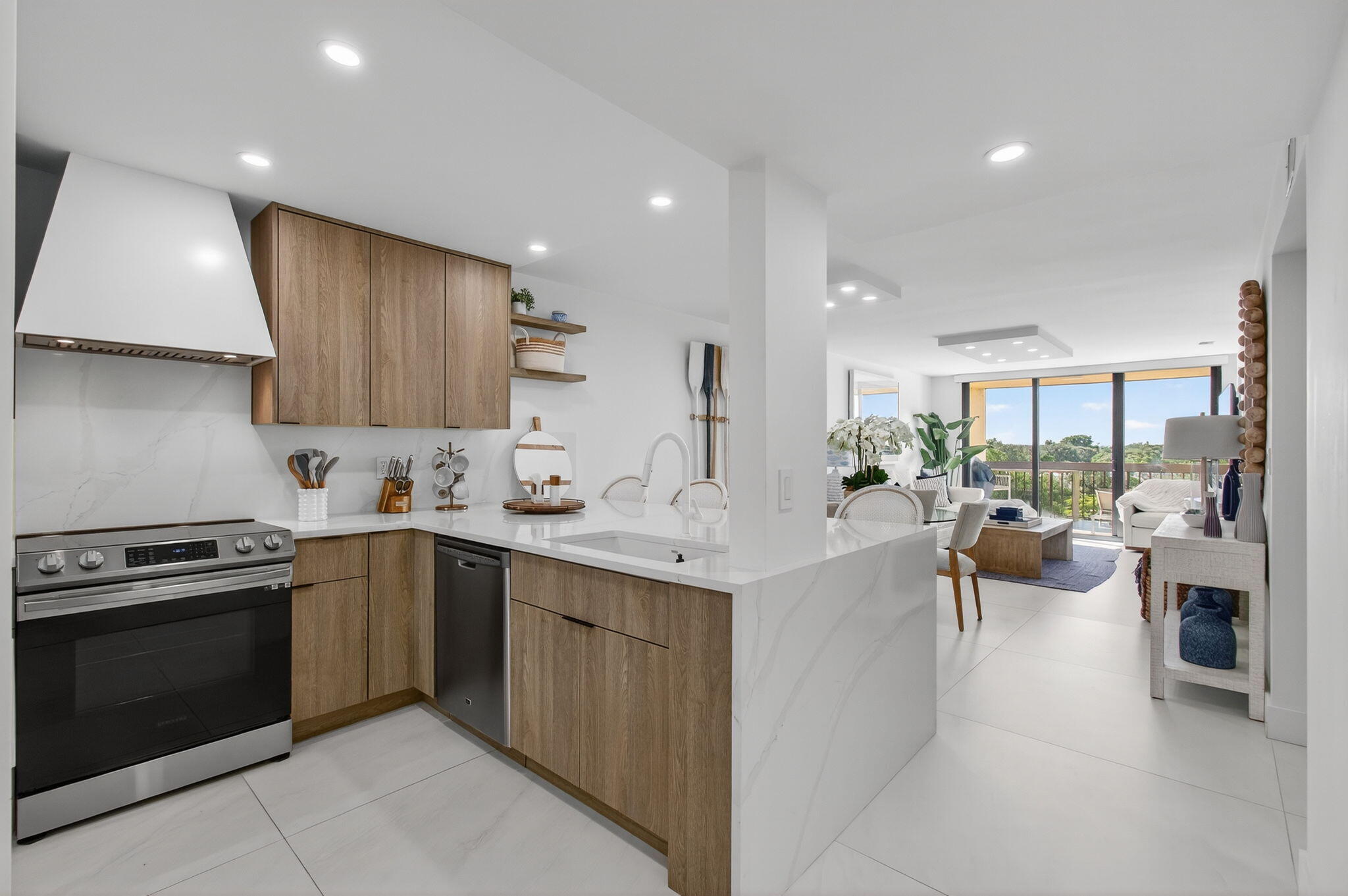 600 Egret Circle # 7501, Delray Beach FL 33444