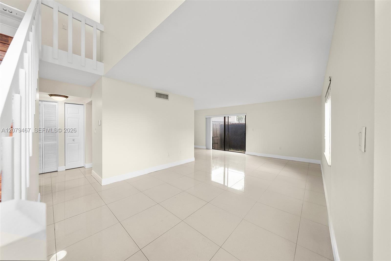 10629 SW 113th Pl # 89B — Photo 3