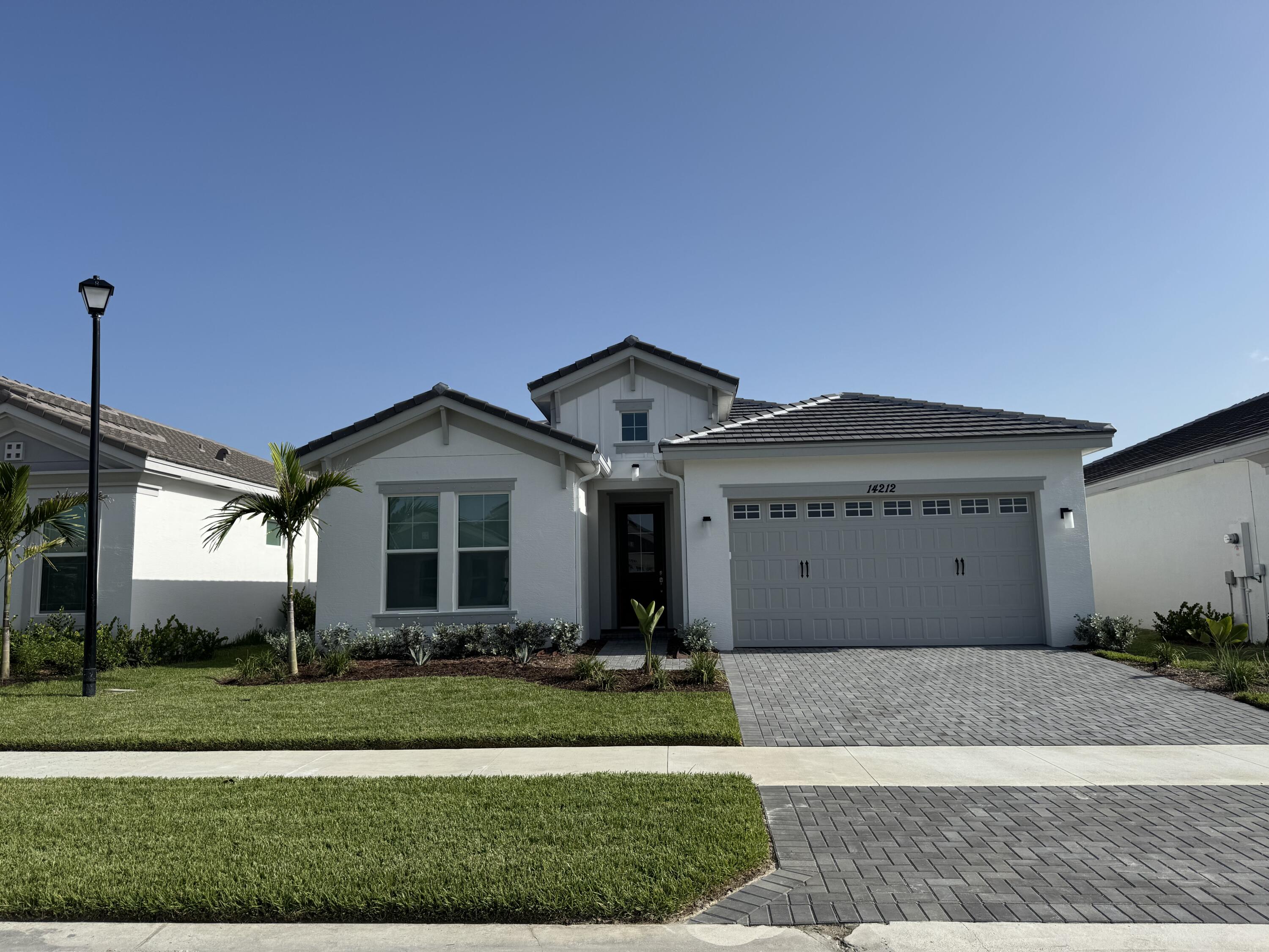 14212 Spruce Pne Drive — Photo 3