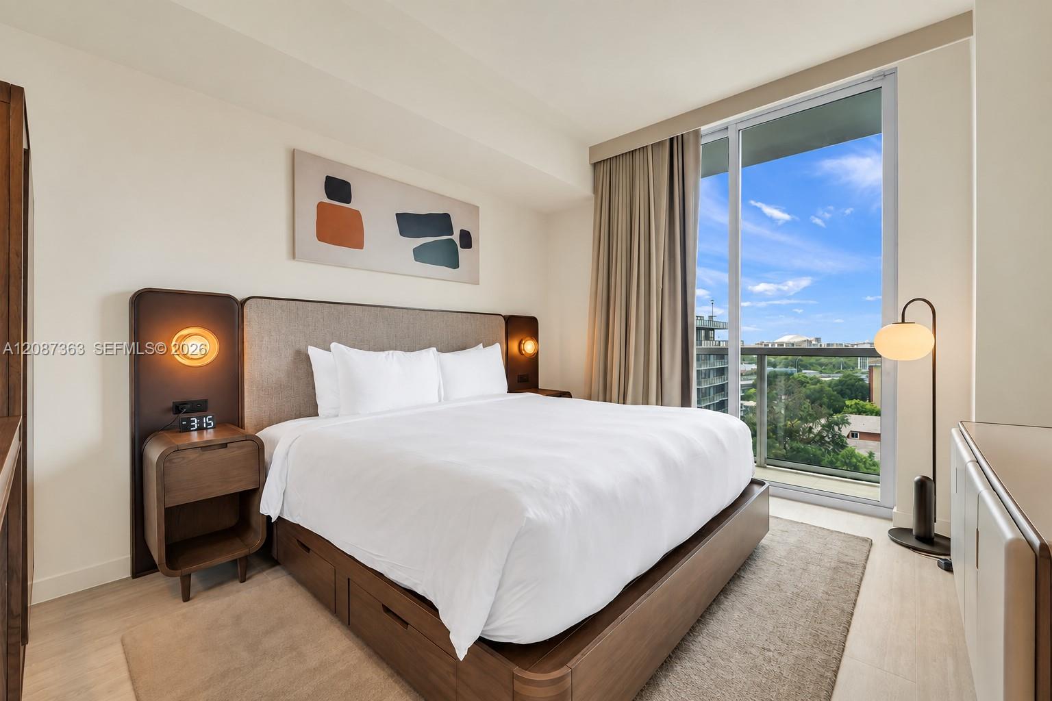 1621 SW 2nd Ave # 613, Miami FL 33129