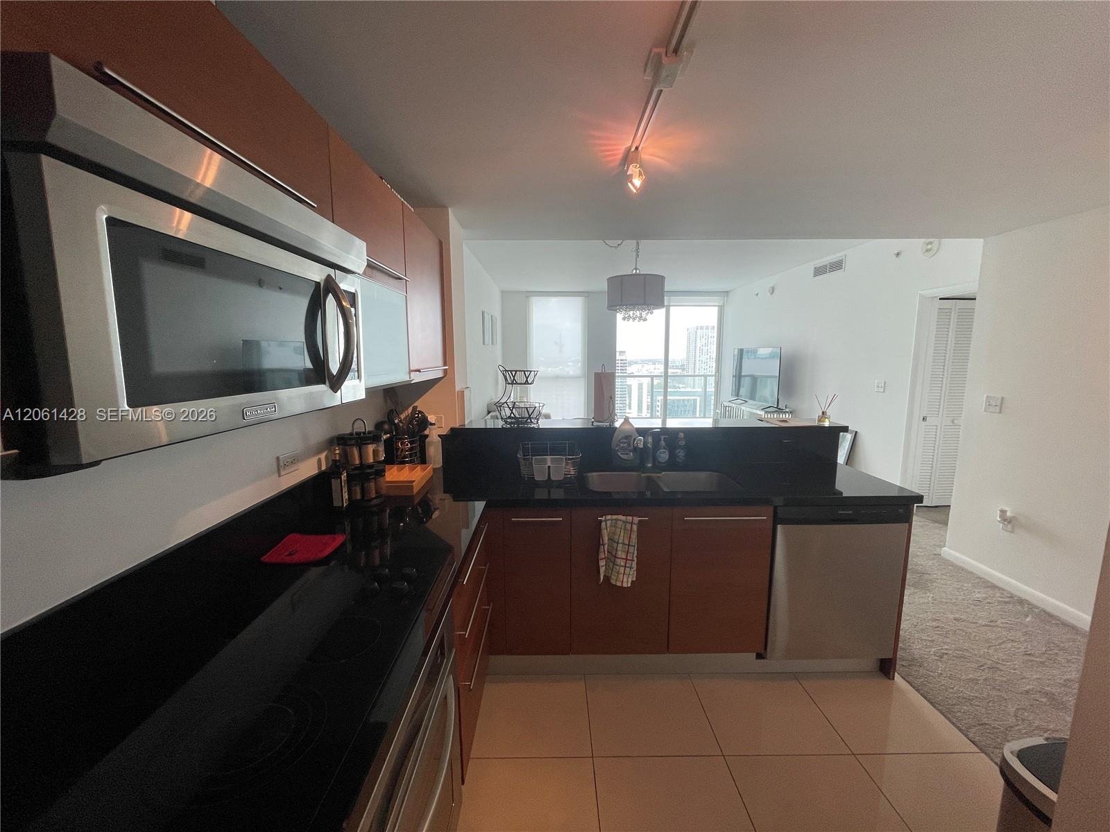 253 NE 2nd St # 3806 — Photo 5